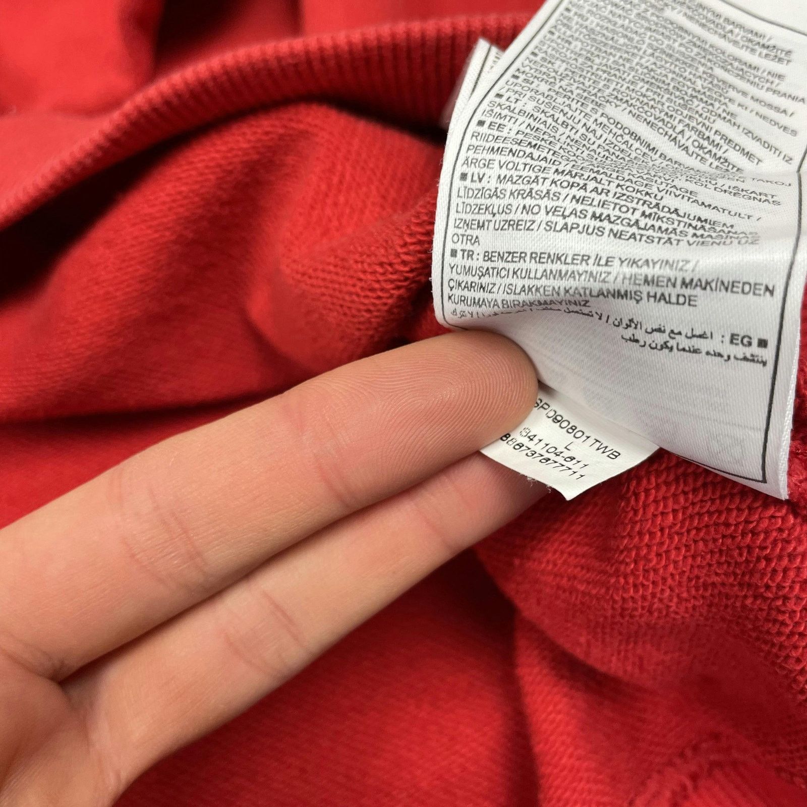 Nike × Vintage Nike Sportswear Mens Red Crew Neck Spellout Sweatshirt Large Size US L / EU 52-54 / 3 - 12 Thumbnail