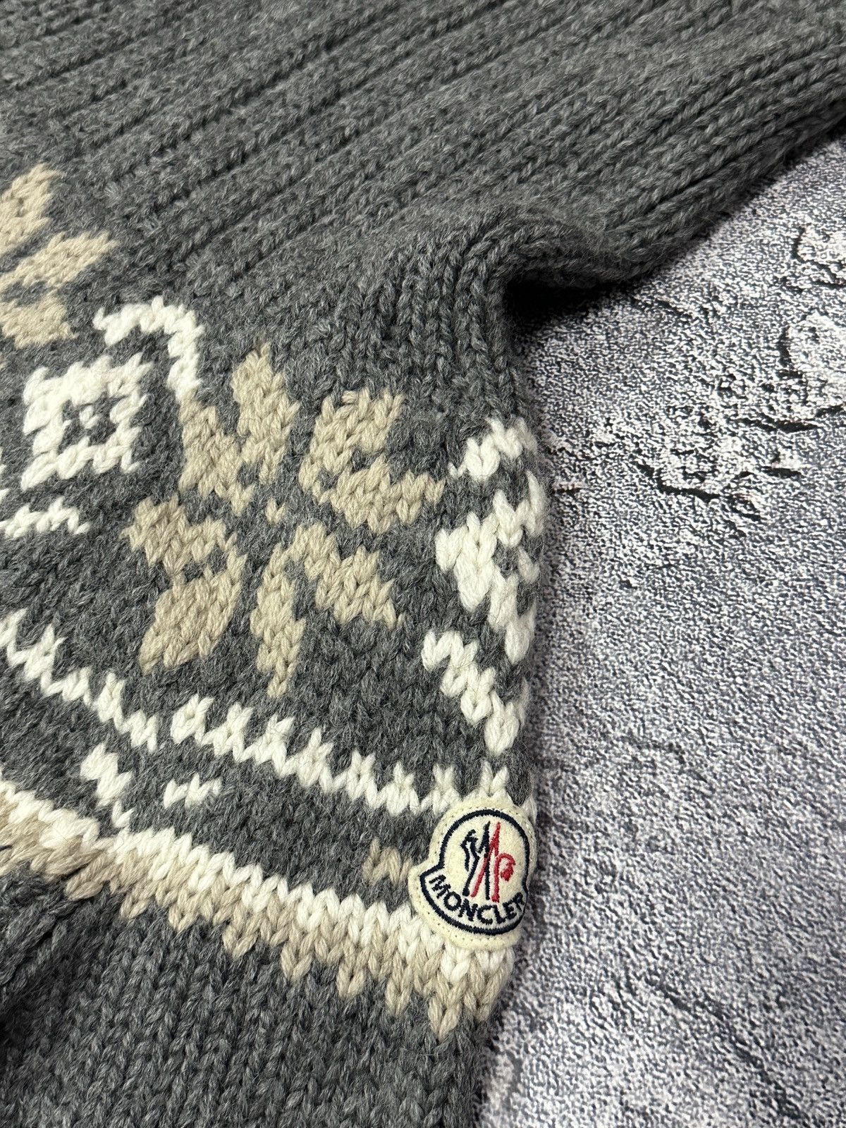 Moncler Vintage Moncler Wool Fair Isle Knit Turtleneck Sweater S Size S / US 4 / IT 40 - 5 Thumbnail