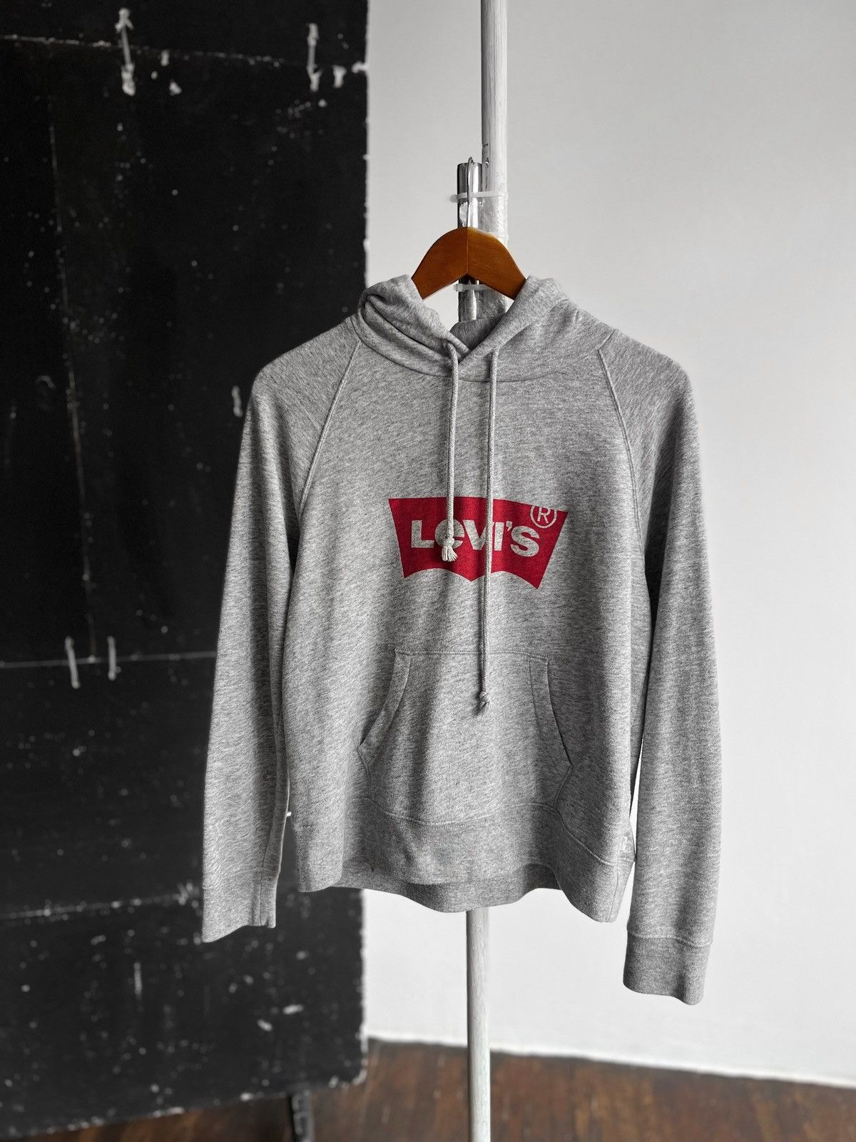 Designer × Levi's Levis Womens Gray Long Sleeve Hoodie Center Logo Size M / US 6-8 / IT 42-44 - 1 Thumbnail