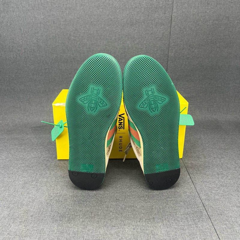 Gucci Gucci Low-Top Sneakers in Gray - Size US 8.5 / EU 41-42 - 4 Thumbnail