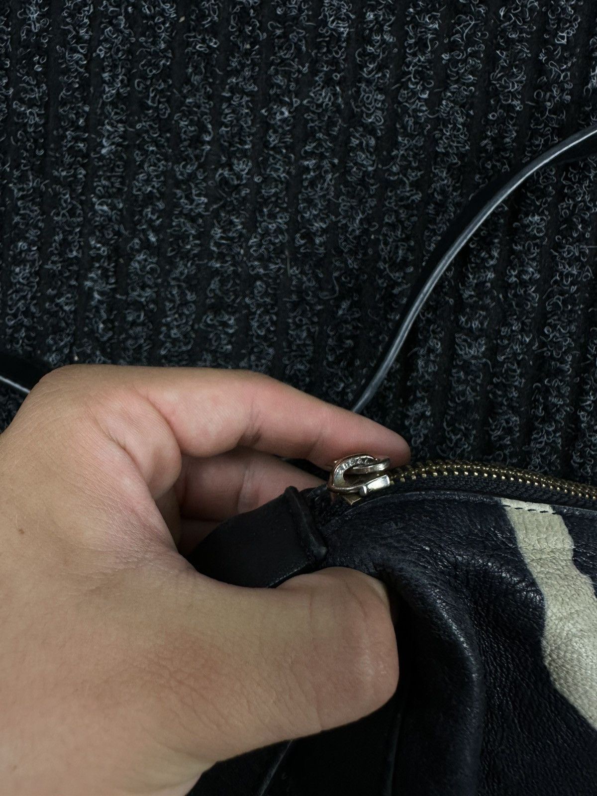 Allsaints ALL SAINTS Half Moon Cross-Body Leather Bag Size ONE SIZE - 6 Thumbnail