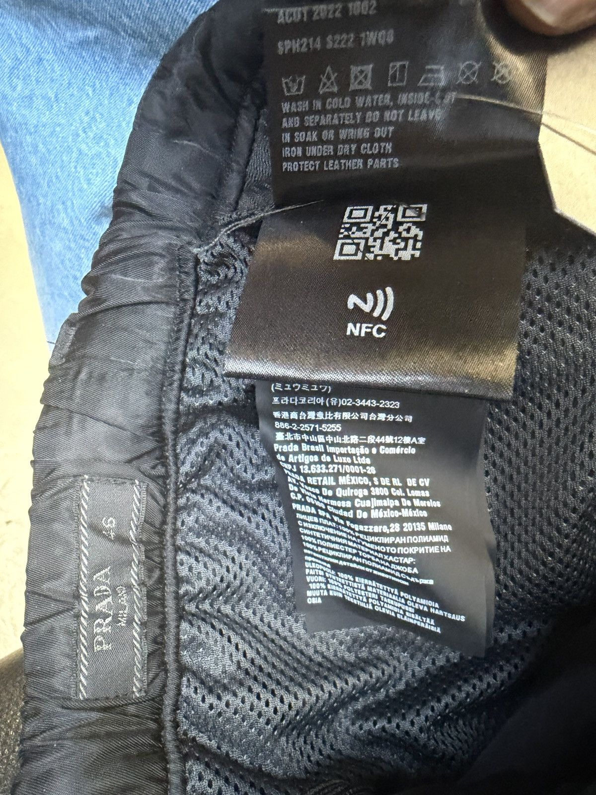 Prada Prada Re-Nylon Pant Size US 32 / EU 48 - 4 Thumbnail
