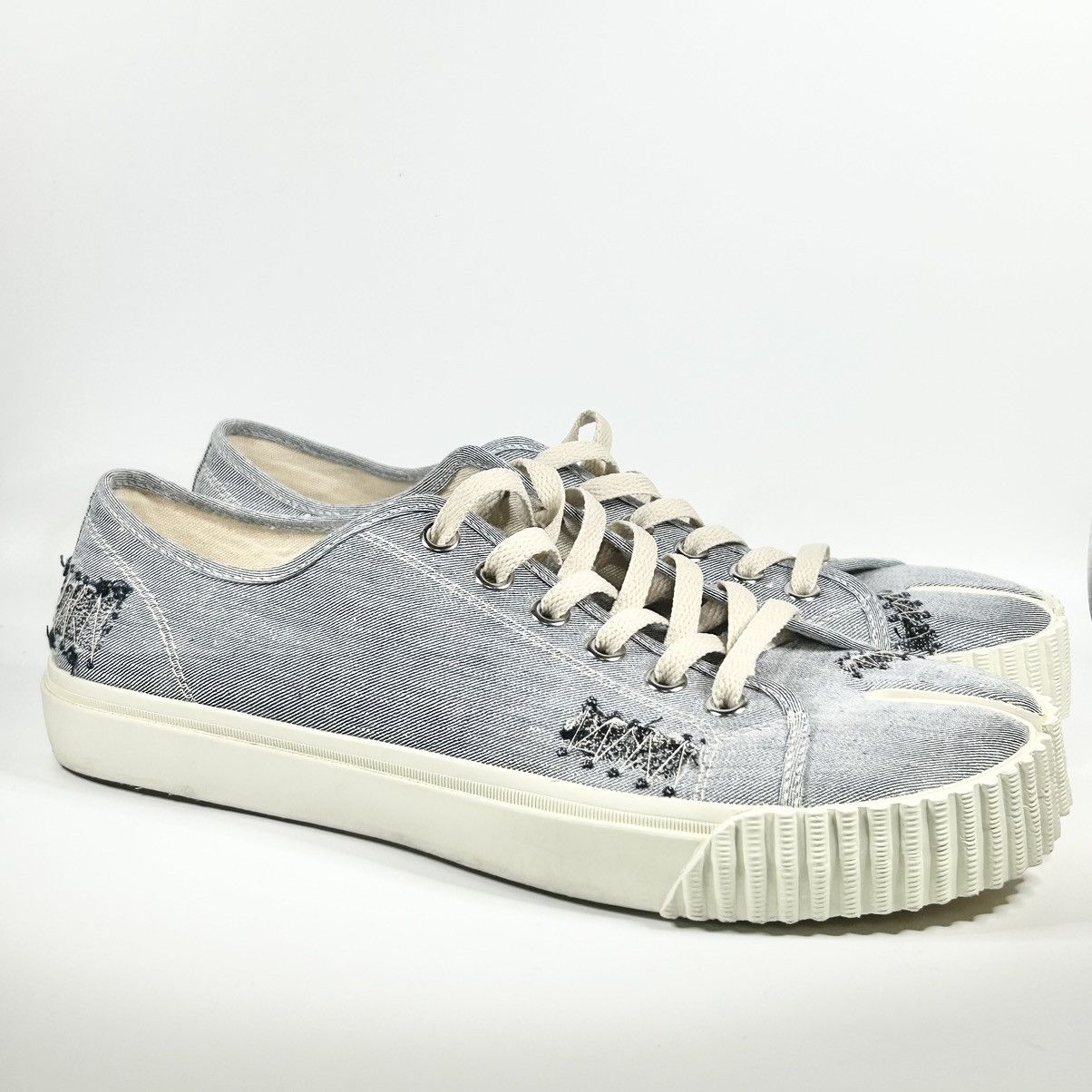 Maison Margiela New Maison Margiela Low Top Sneakers Mens Size 9US Size US 9 / EU 42 - 1 Thumbnail