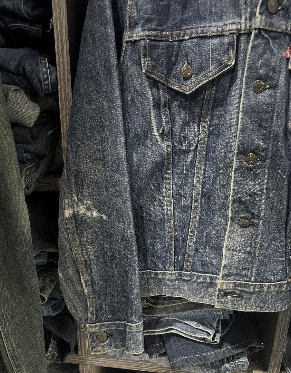Levi's Vintage Clothing 🔥Vintage Levis Made in Usa Denim Trucker Size US M / EU 48-50 / 2 - 7 Thumbnail