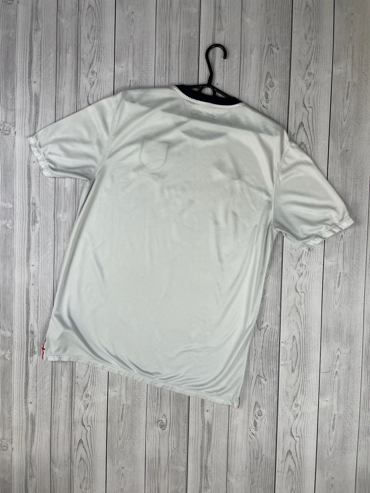 Nike Vintage nike England soccer jersey size L logo 150 yaers Size US L / EU 52-54 / 3 - 7 Thumbnail