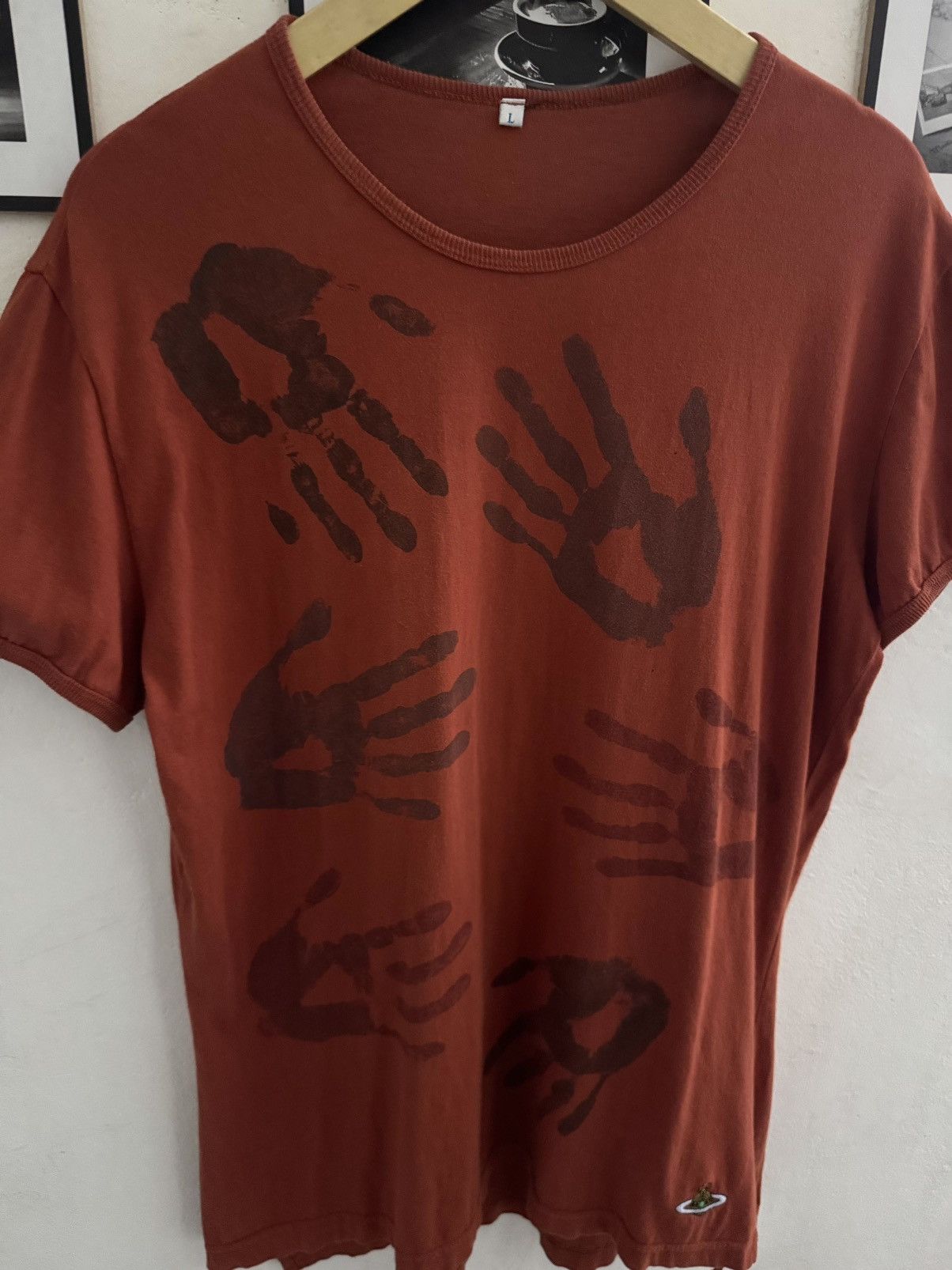 Vivienne Westwood Rare Vivienne Westwood Man Hand Printed Tee Size US L / EU 52-54 / 3 - 2 Thumbnail