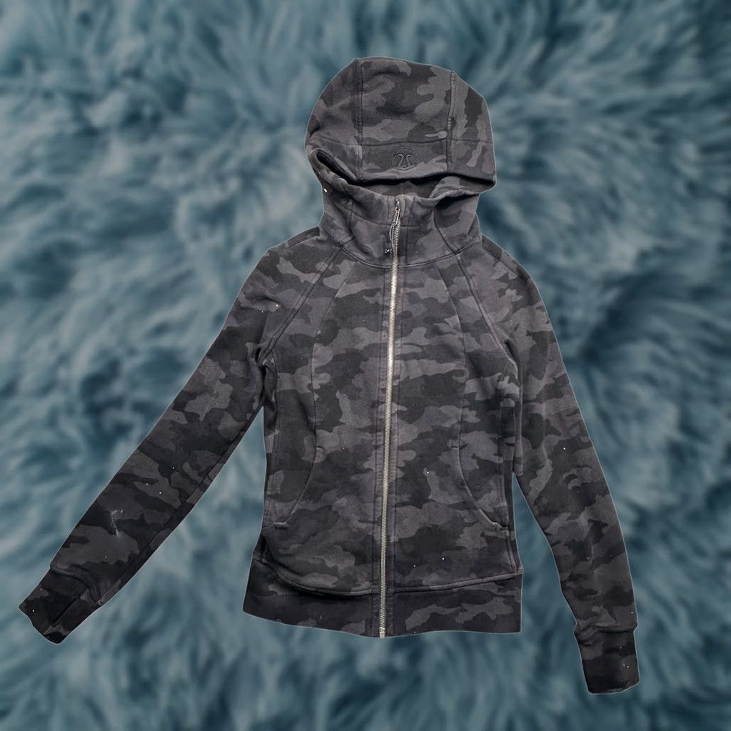 Lululemon VINTAGE? Lululemon Scuba Hoodie Jacket Womens 6 Camouflage Black Gray Full Zip Jacket Womens 6 Black Gray Camouflage Full Zip Mens? Size M / US 6-8 / IT 42-44 - 1 Thumbnail