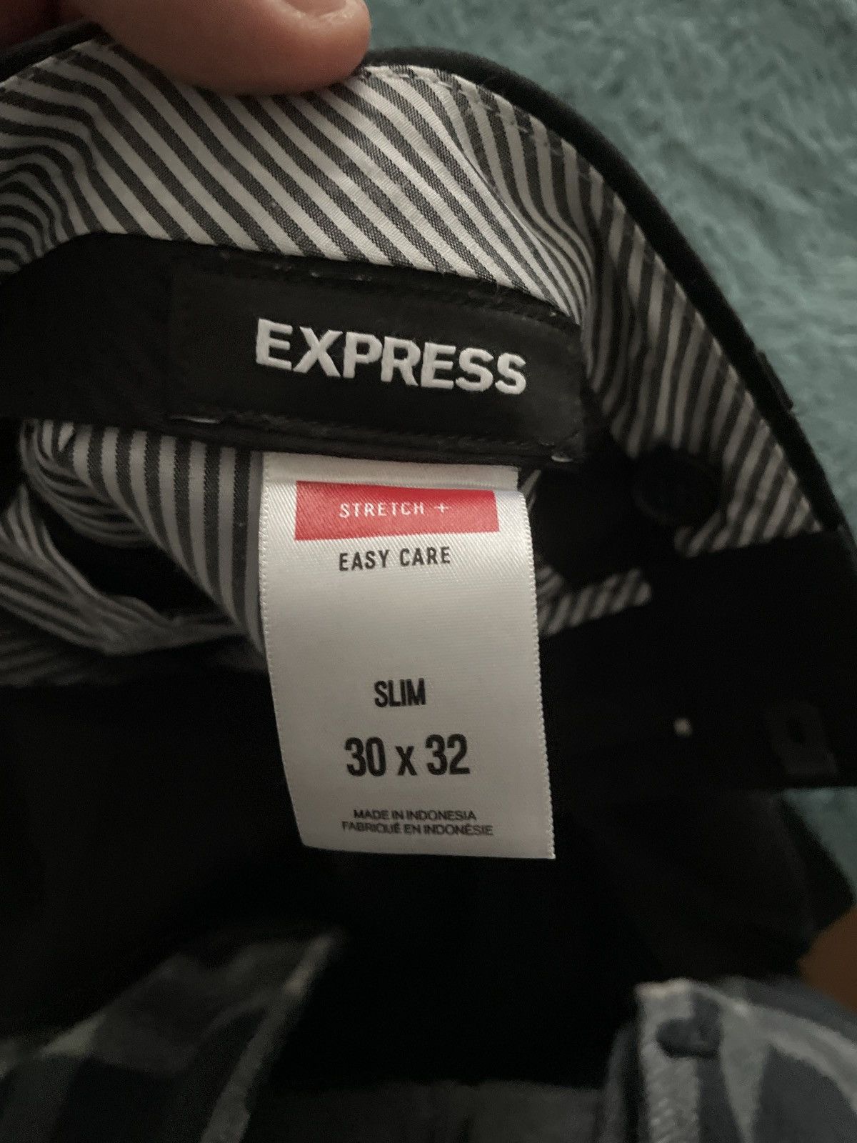 Express Black Stretch Dress Pants Size US 30 / EU 46 - 1 Thumbnail