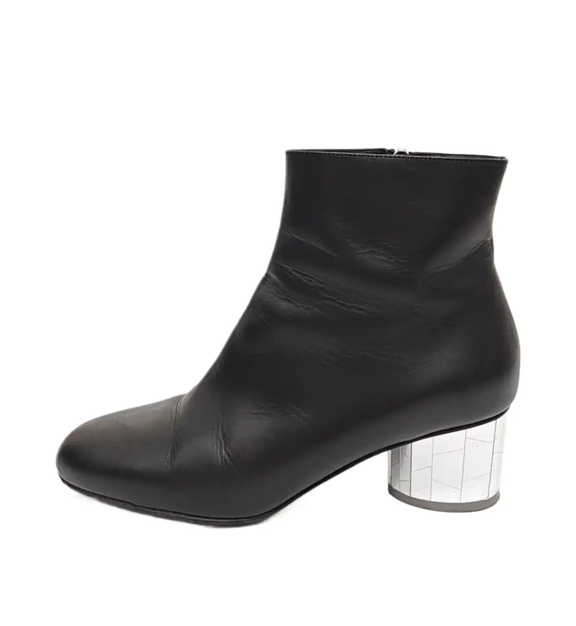 Salvatore Ferragamo Salvatore Ferragamo Spring/Autumn black leather Women's ankle boots 36.5 Size US 6.5 / IT 36.5 - 1 Thumbnail