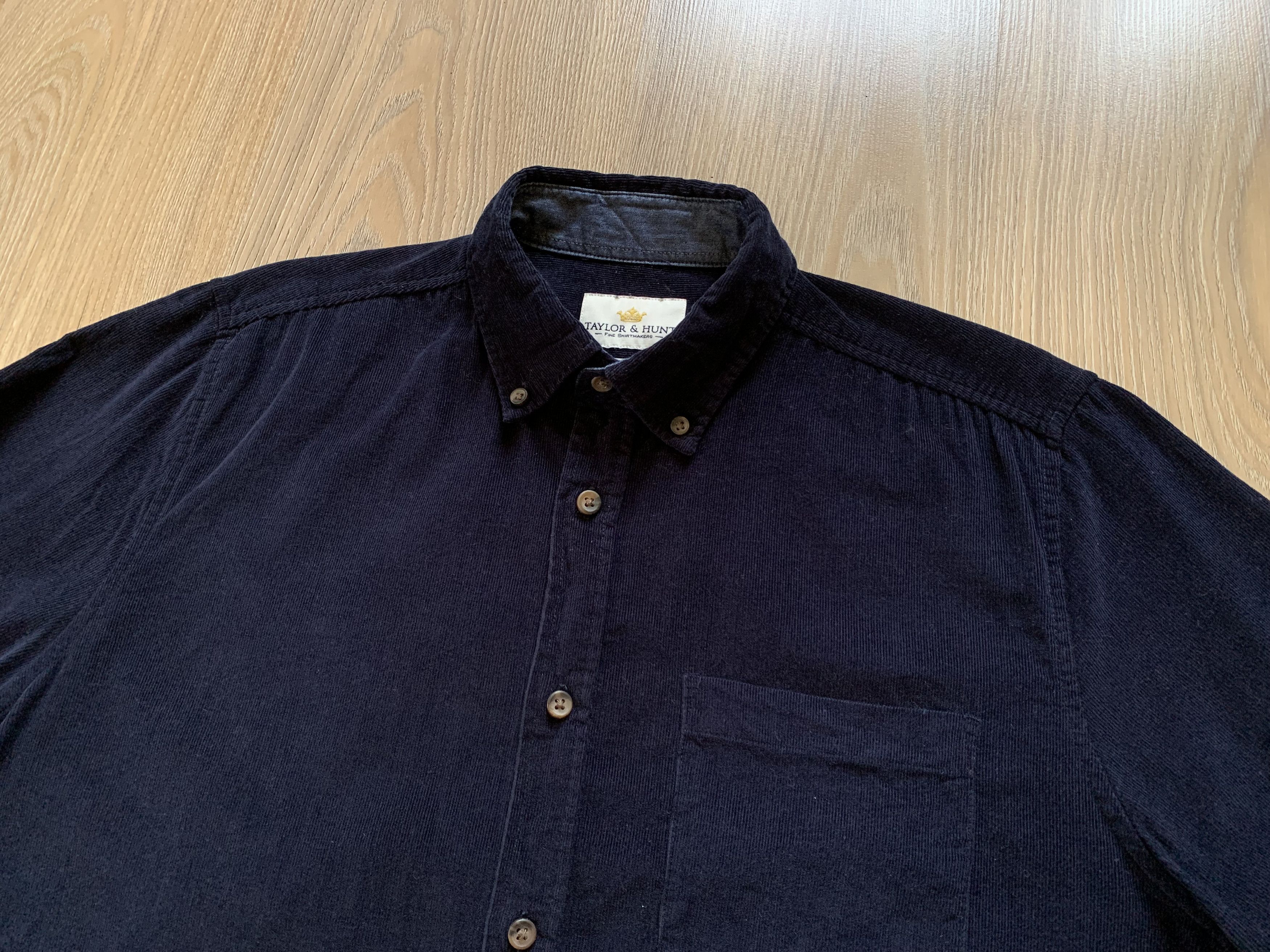 Lord & Taylor Taylor & Hunt Velvet Long Sleeve Shirt Size US M / EU 48-50 / 2 - 5 Thumbnail
