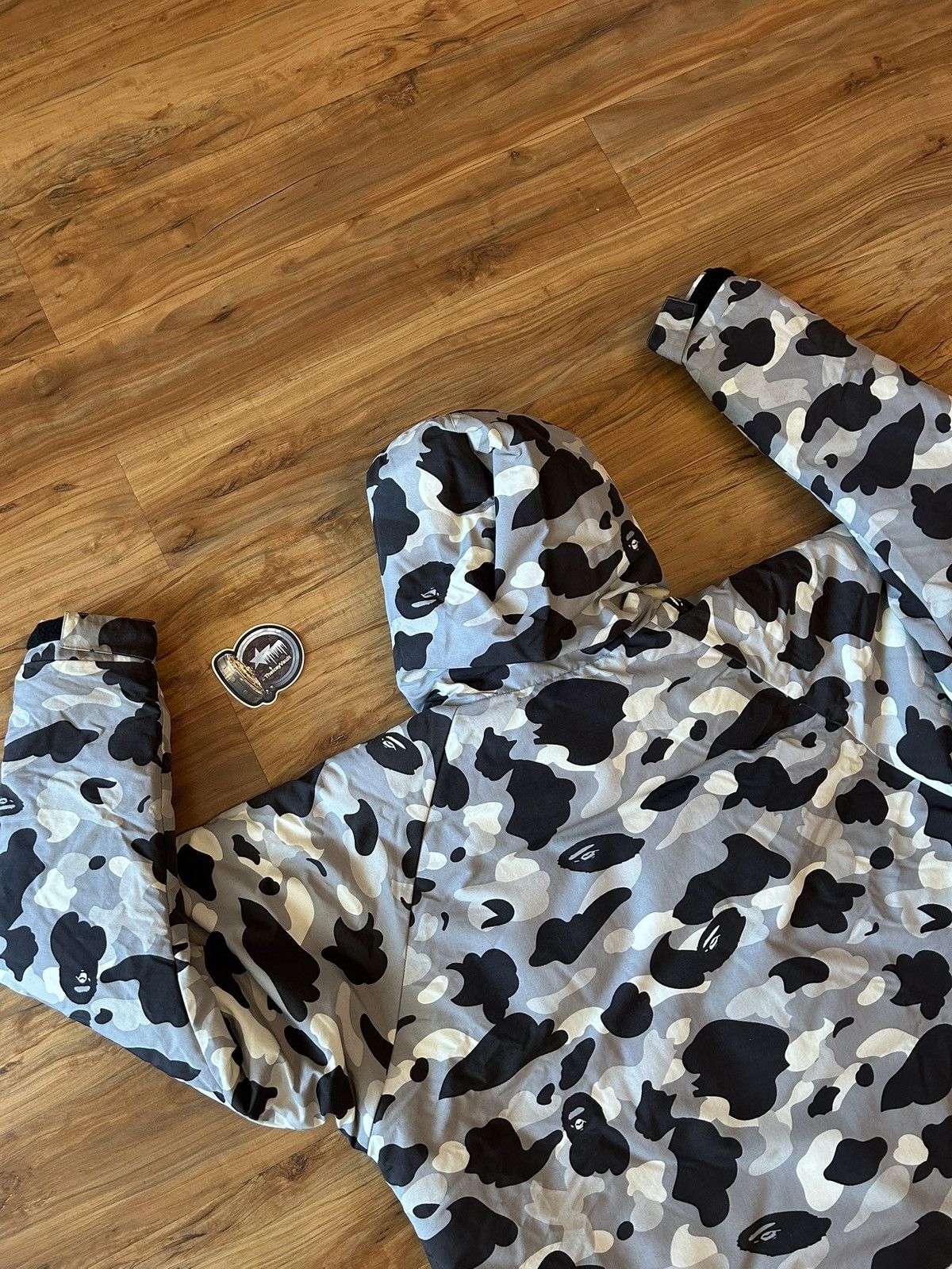 Bape OG Bape Snow Camo Snowboard Jacket Size US L / EU 52-54 / 3 - 9 Thumbnail