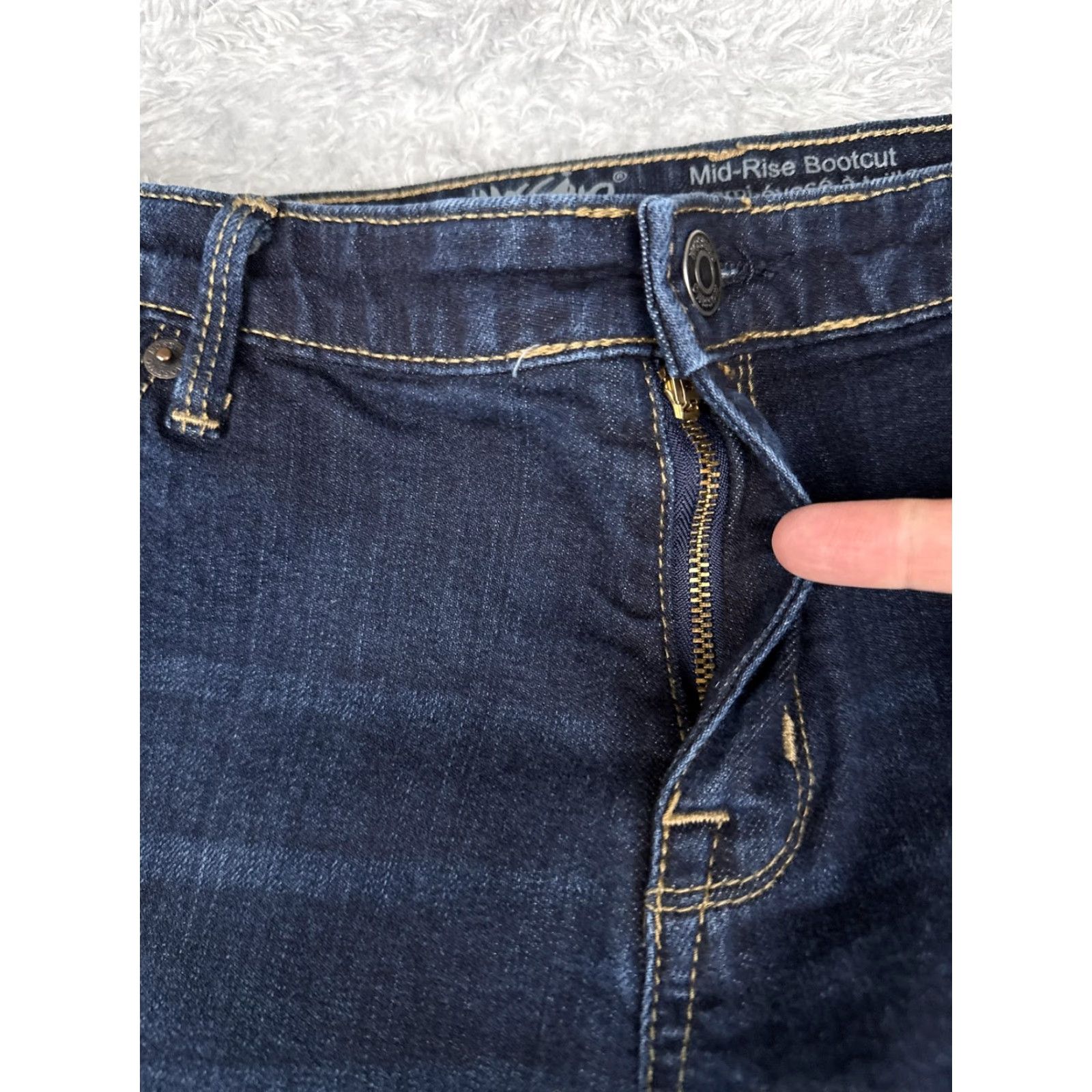 Mossimo Mossimo Jeans Womens 14R Dark Wash Blue Mid Rise Bootcut Denim Stretch 34x31 Size 36" / US 14 / IT 50 - 5 Thumbnail