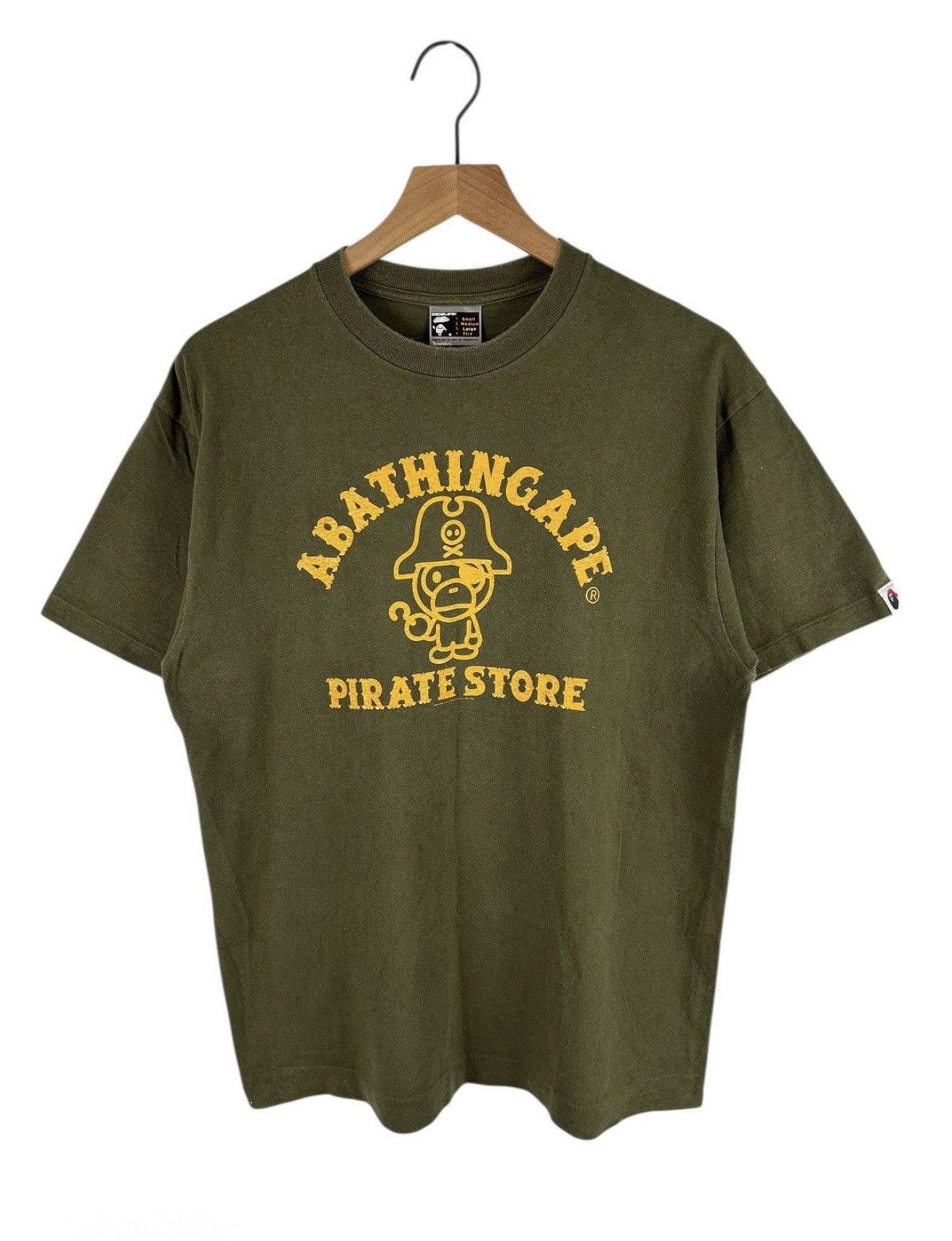 Bape 2009 Bape milo pirate shirt Size US L / EU 52-54 / 3 - 1 Thumbnail