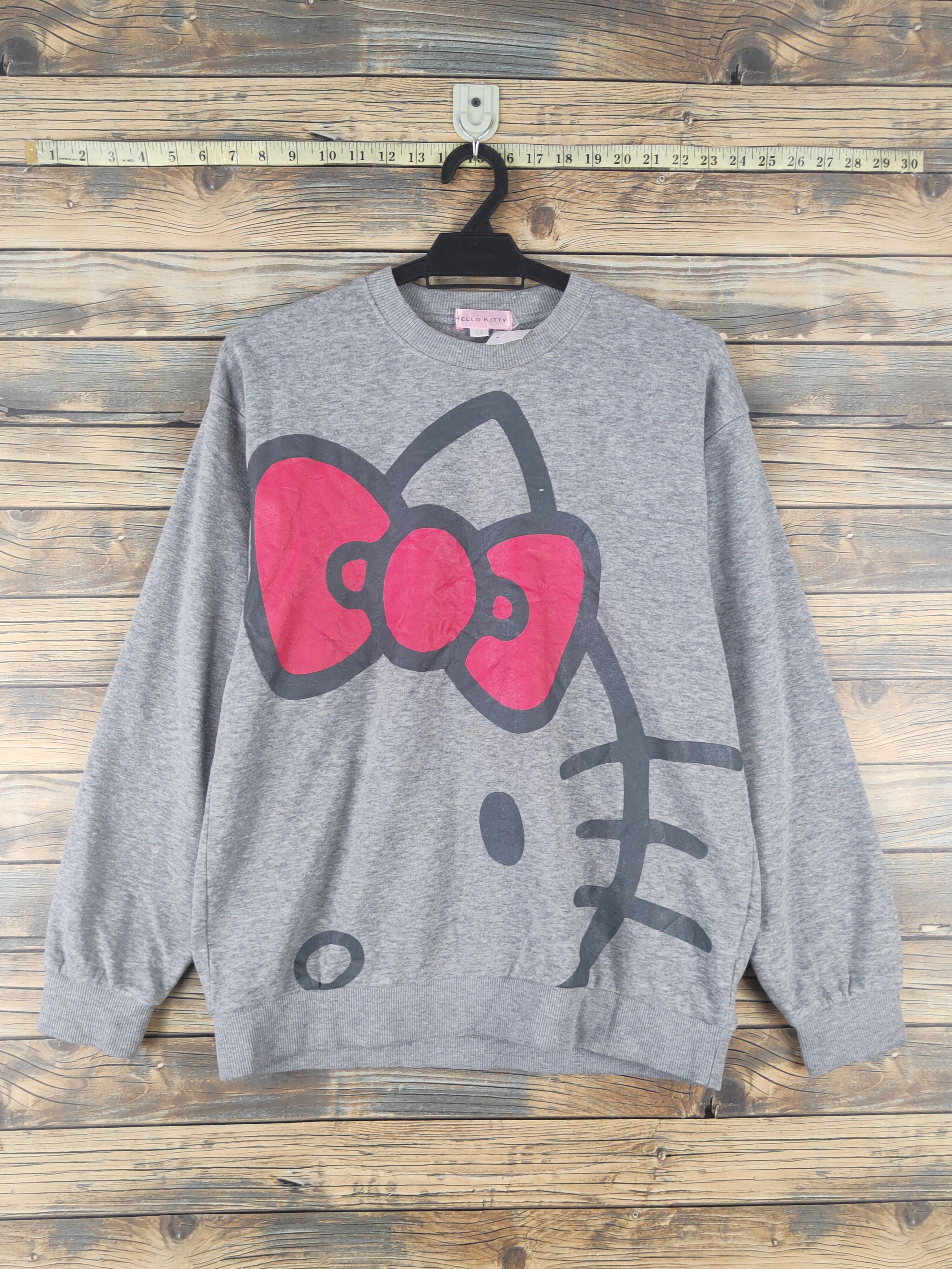 Japanese Brand × Vintage DL Hello Kitty vintage Gray Sweatshirts #821 Size M / US 6-8 / IT 42-44 - 1 Thumbnail