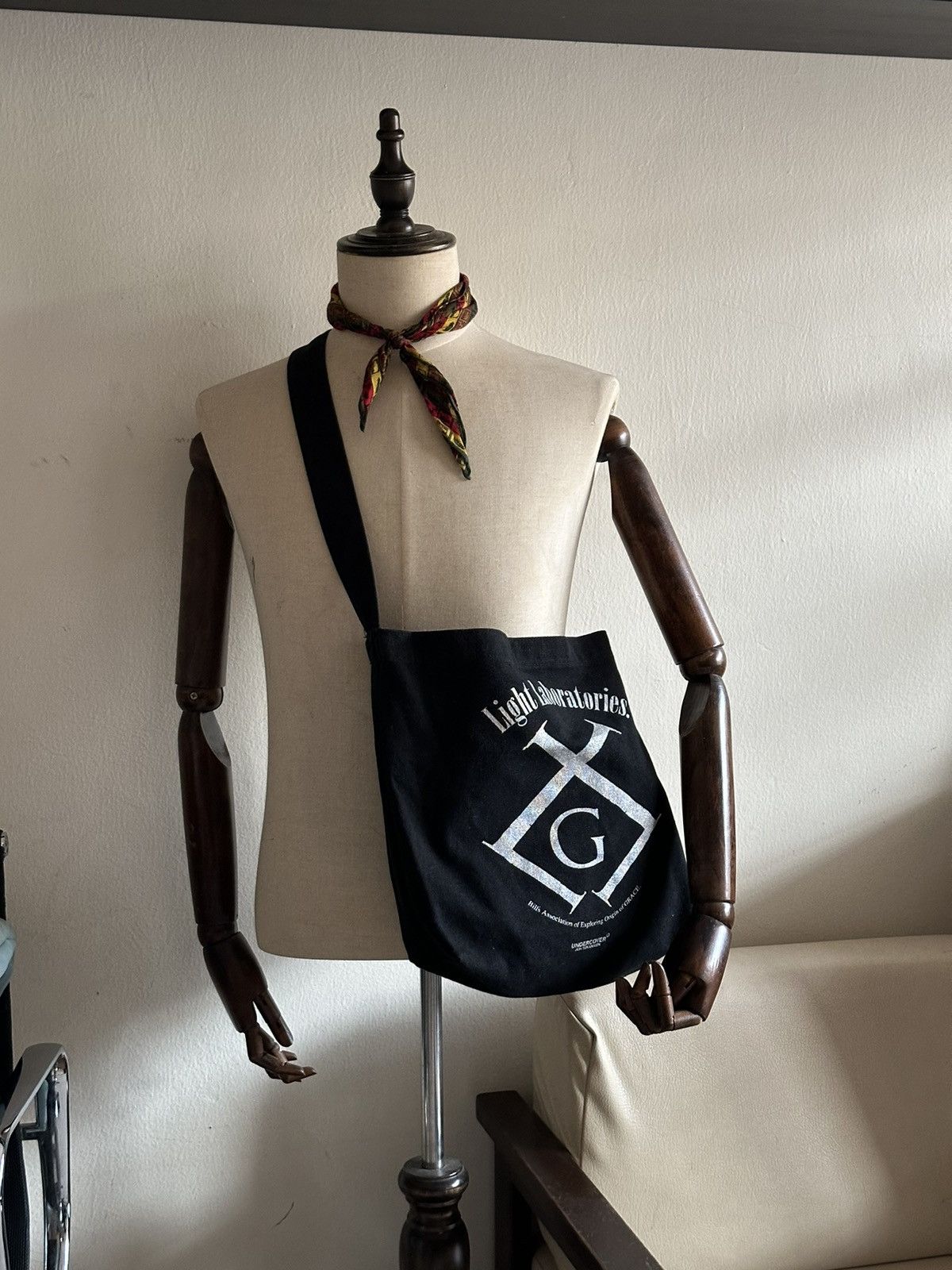Undercover Undercover Grave Sling Bag Size ONE SIZE - 6 Thumbnail