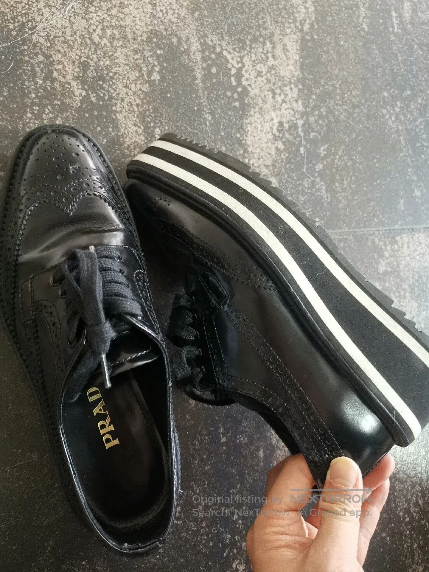Prada PRADA Black Low-Top Leather Shoes. Size US 5 / EU 37 - 1 Thumbnail