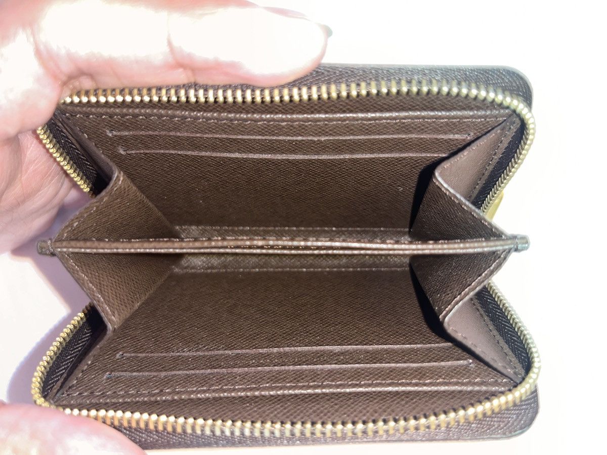Louis Vuitton Authentic Zippy Coin Purse Size ONE SIZE - 3 Thumbnail