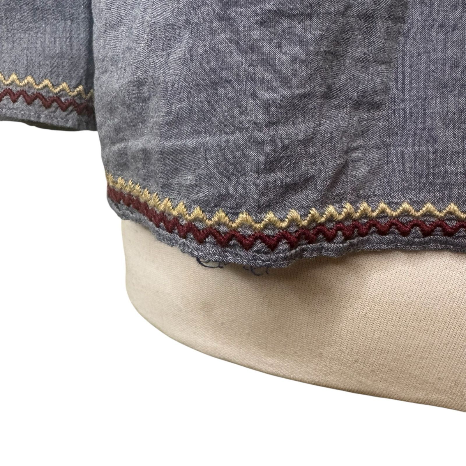 Johnny Was JOHNNY WAS Bohdi Swing Blouse Chambray Embroidered Size XS / US 0-2 / IT 36-38 - 6 Thumbnail