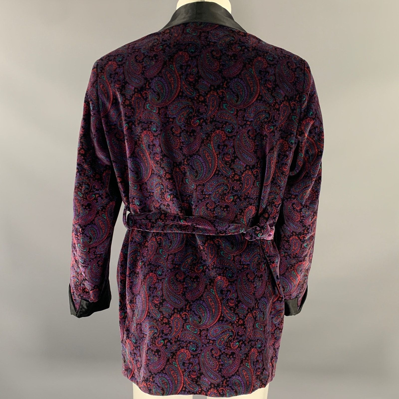 Bullock & Jones BULLOCK&JONES M Black Purple Paisley Velvet Shawl Jacket Size US M / EU 48-50 / 2 - 4 Thumbnail