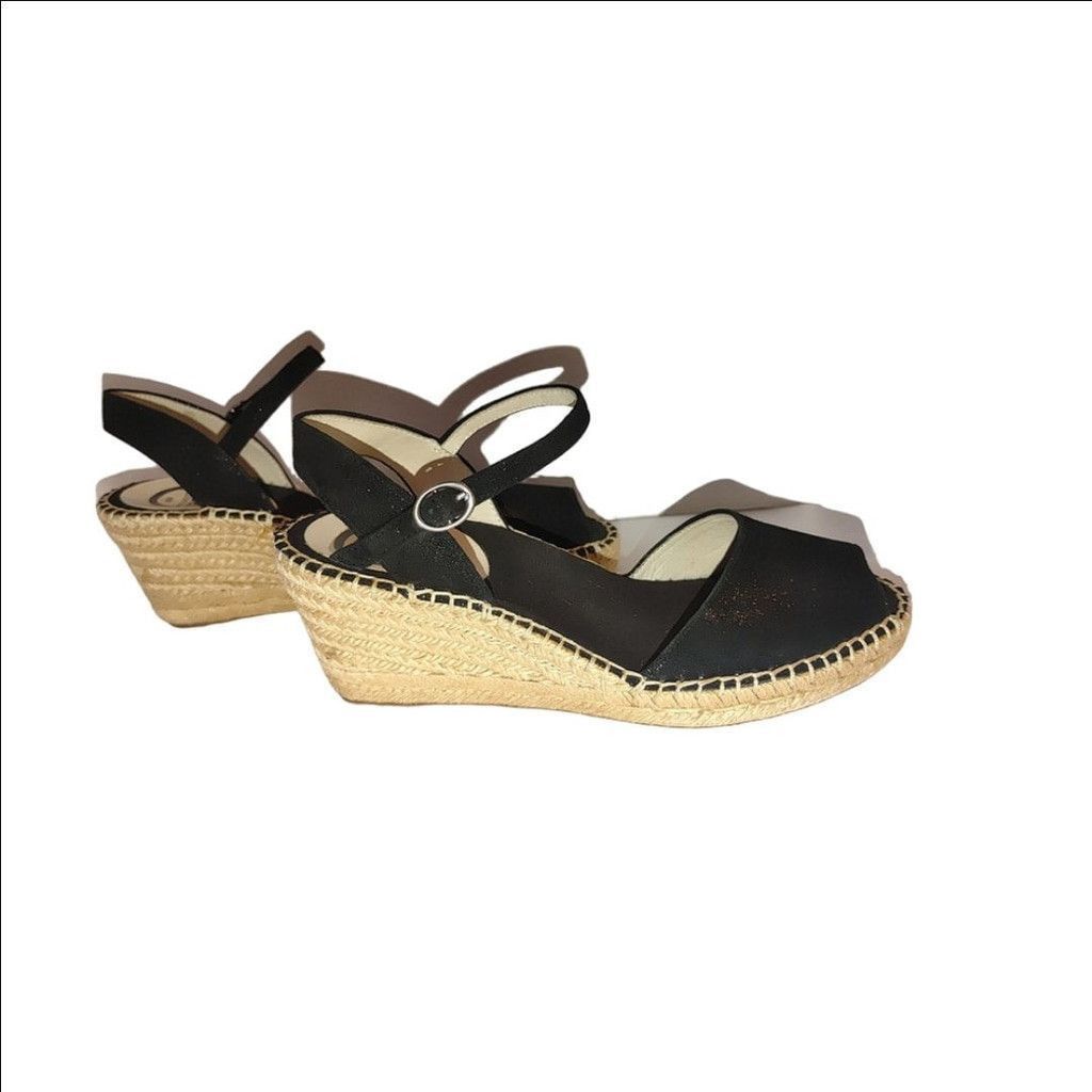 Abercrombie & Fitch abeo Biosystem Danika Sandals Size 7N Size US 7 / IT 37 - 1 Thumbnail