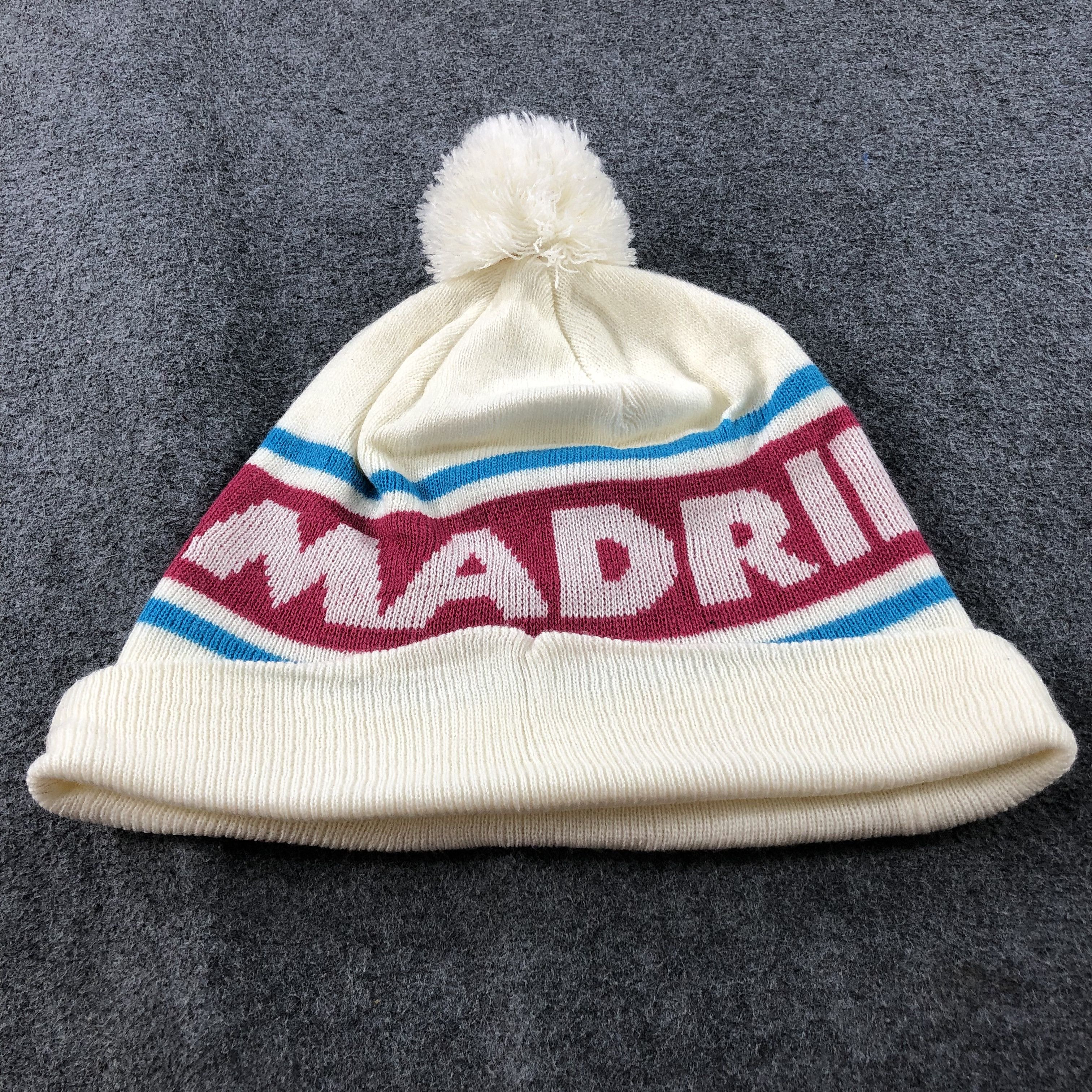 Vintage Unknown Madrid Spain Slouchy Bobble Beanie Snowcap B426 Size ONE SIZE - 3 Thumbnail
