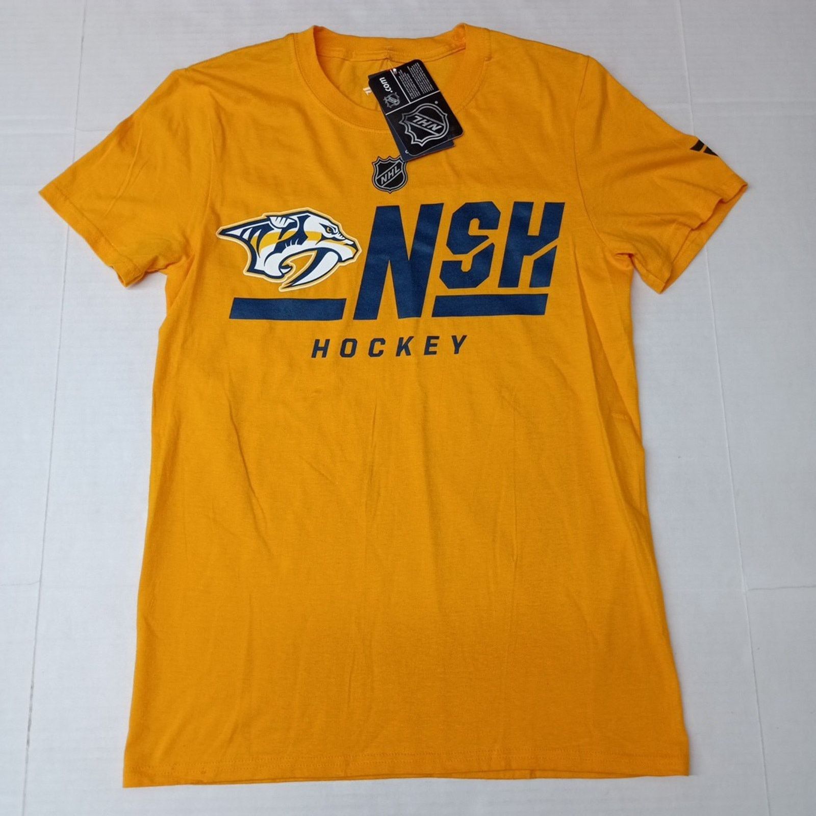 Other Nashville Predators T-Shirt Size S Small Gold Fanatics NHL Size US S / EU 44-46 / 1 - 1 Thumbnail