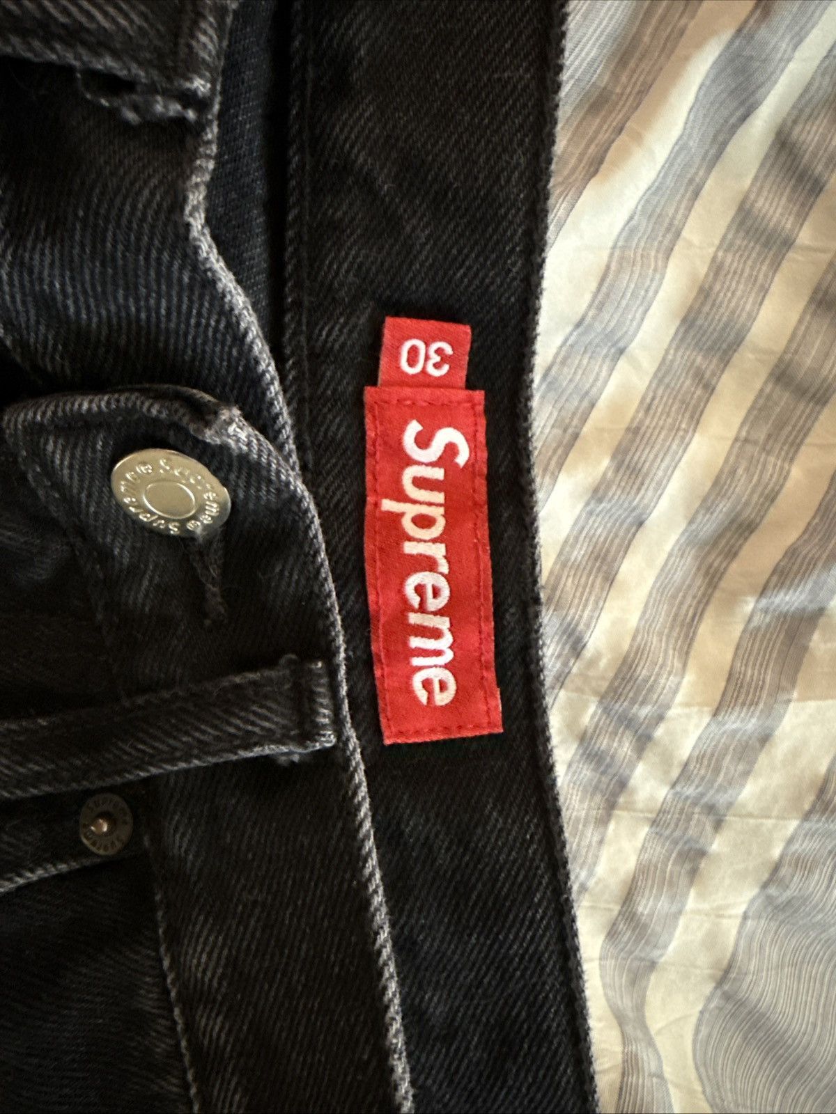 Supreme Supreme new york black jorts size 30 Size US 30 / EU 46 - 5 Thumbnail