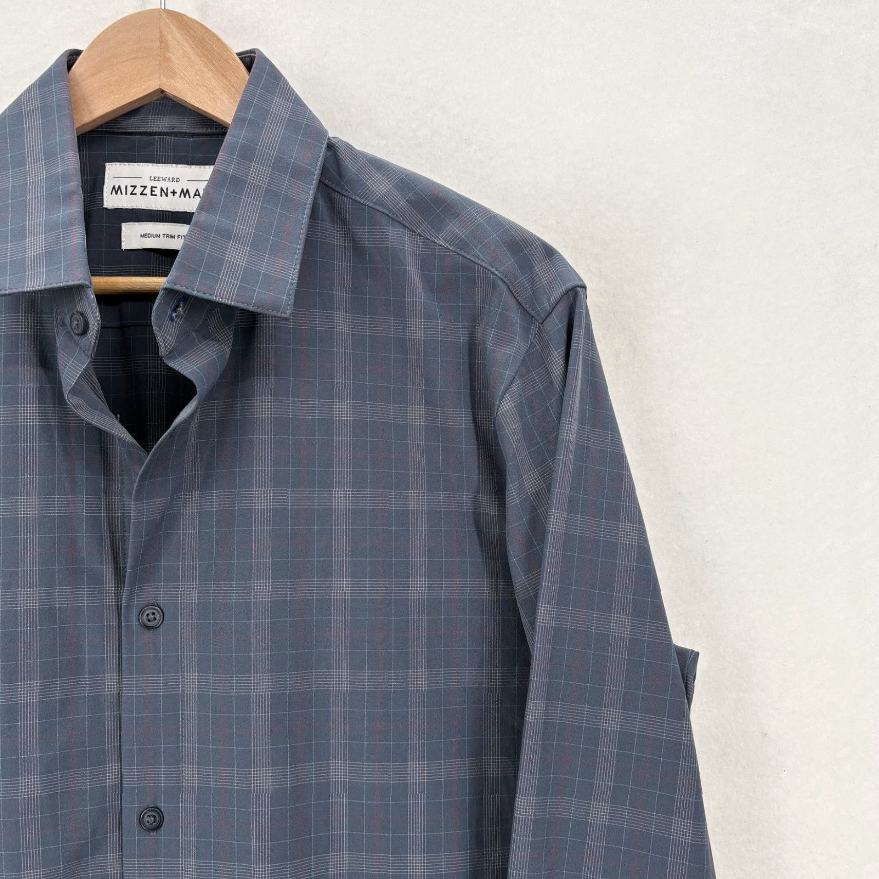 Mizzen+Main Mizzen+Main Leeward Shirt Mens M Blue Plaid Slim Stretch Wrinkle Resistant Dress Shirt Size US M / EU 48-50 / 2 - 2 Thumbnail
