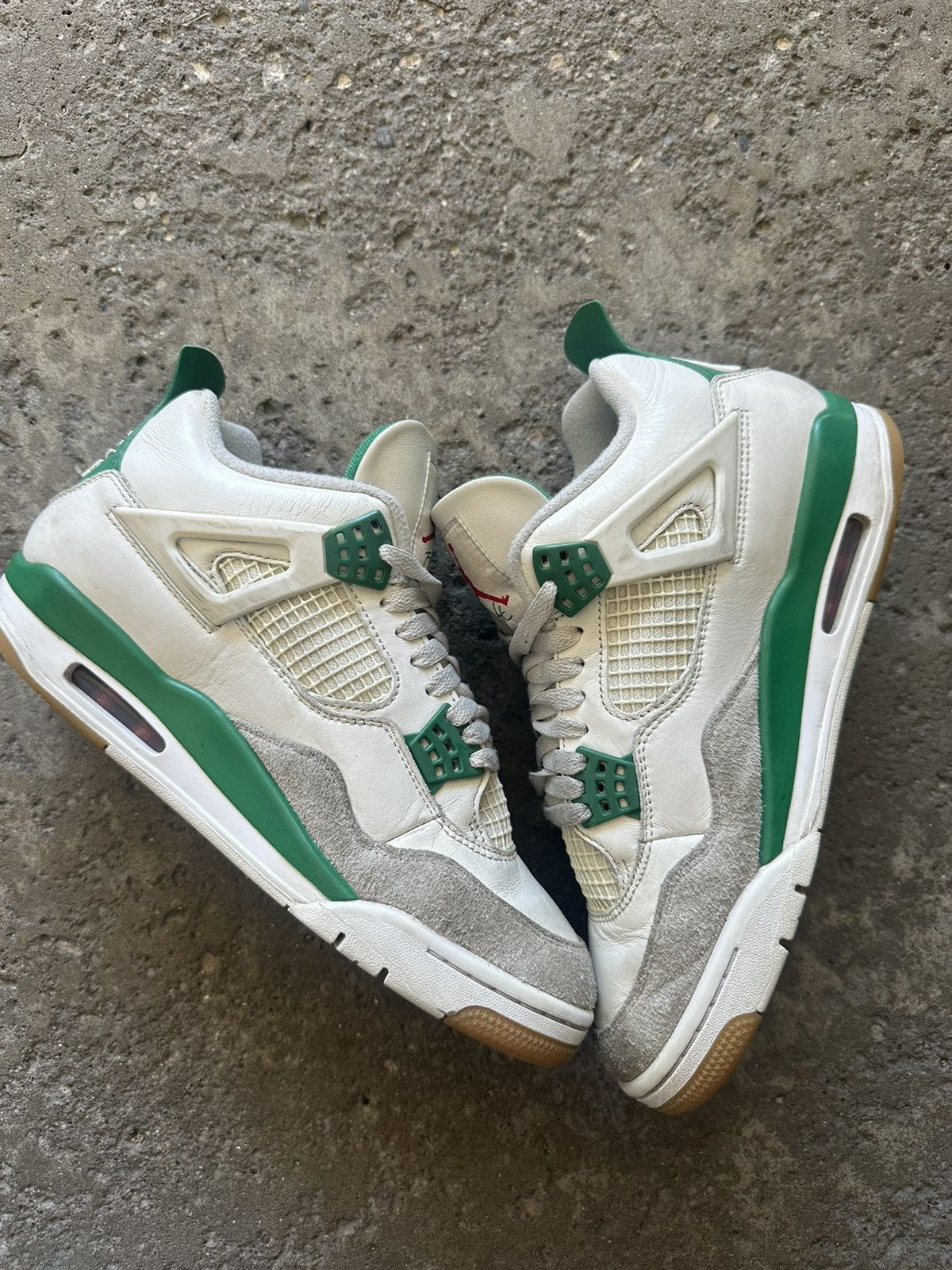 Jordan Brand Nike SB Air Jordan 4 Retro SP Pine Green size 8.5 Size US 8.5 / EU 41-42 - 2 Thumbnail