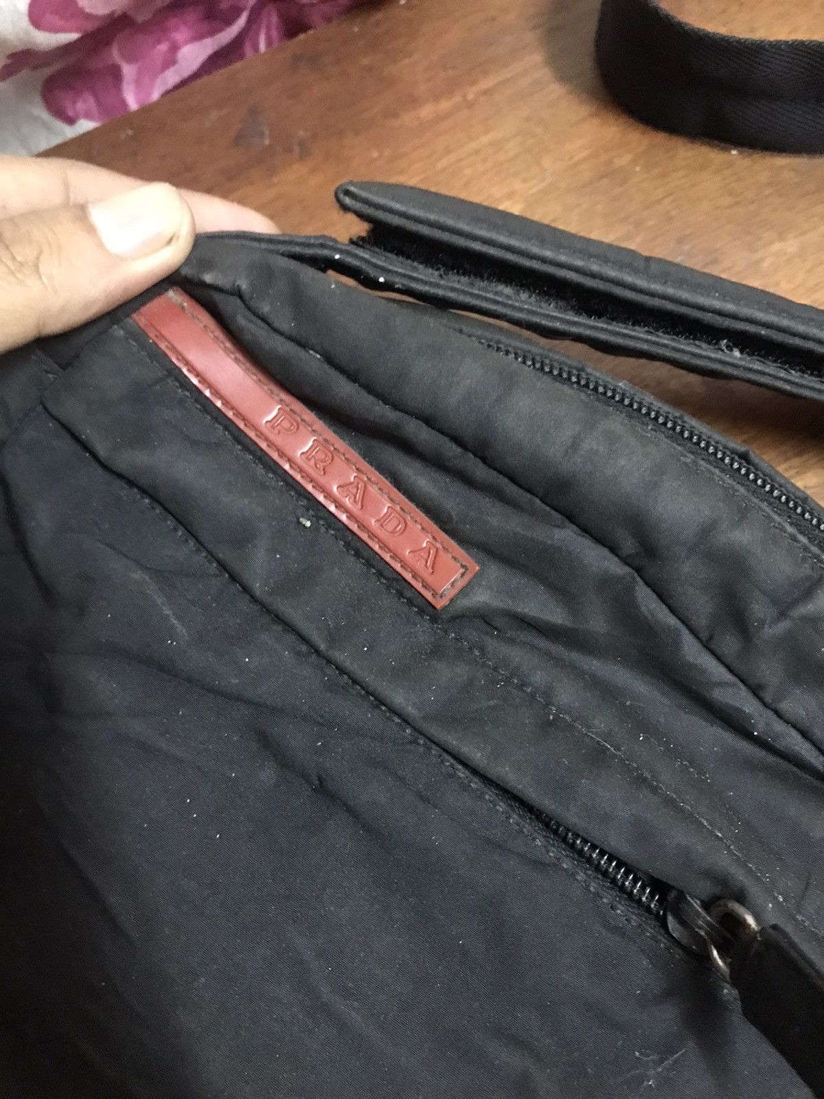 Prada Authentic Prada Tape Shoulder Size ONE SIZE - 4 Thumbnail