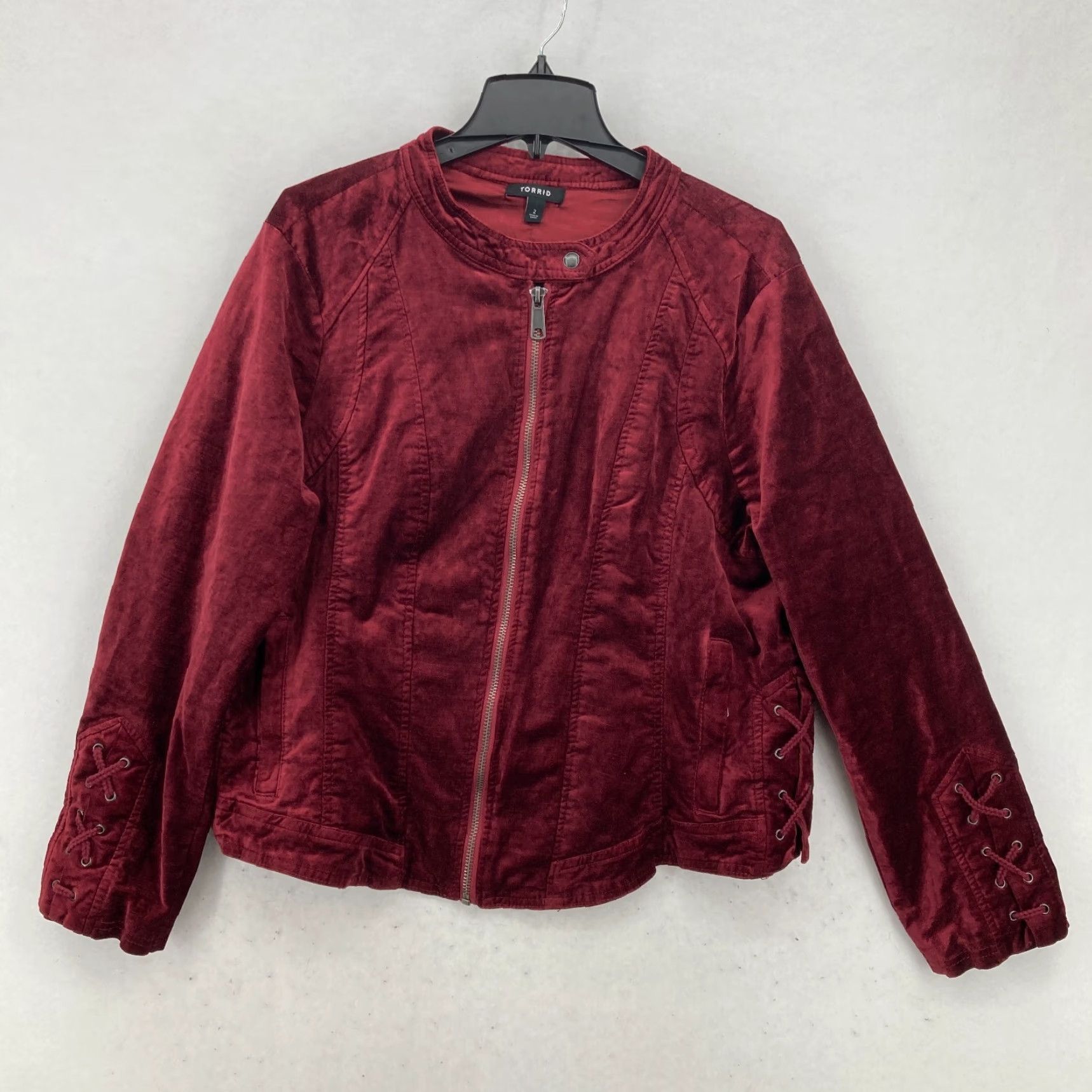 Torrid Torrid Velvet Moto Jacket Burgundy Lace-Up 2X Women Boho Romantic Velvet, Full Zip, Pockets, Fall, Spring, Winter, Plus Size" Size XXL / US 16-18 / IT 52-54 - 2 Thumbnail