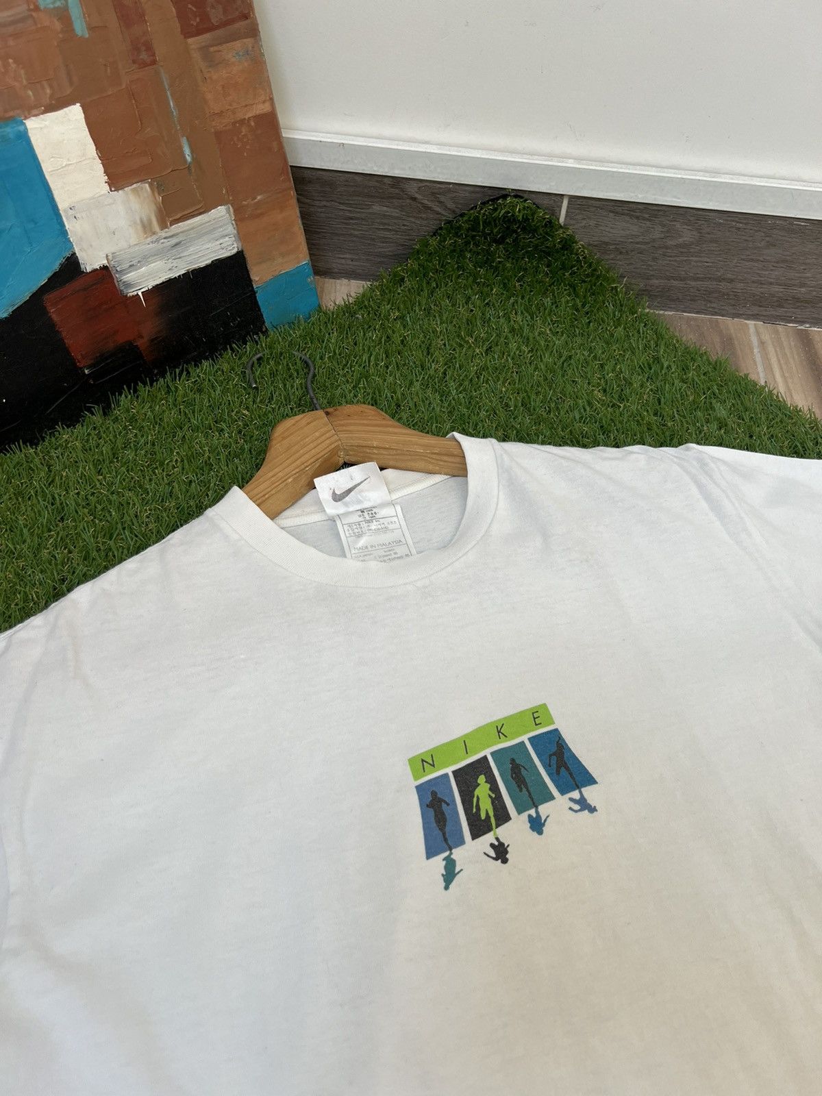 Nike × Vintage Vintage 90s Nike Basketball Big Swoosh Surreal Art T Shirt Size US L / EU 52-54 / 3 - 2 Thumbnail