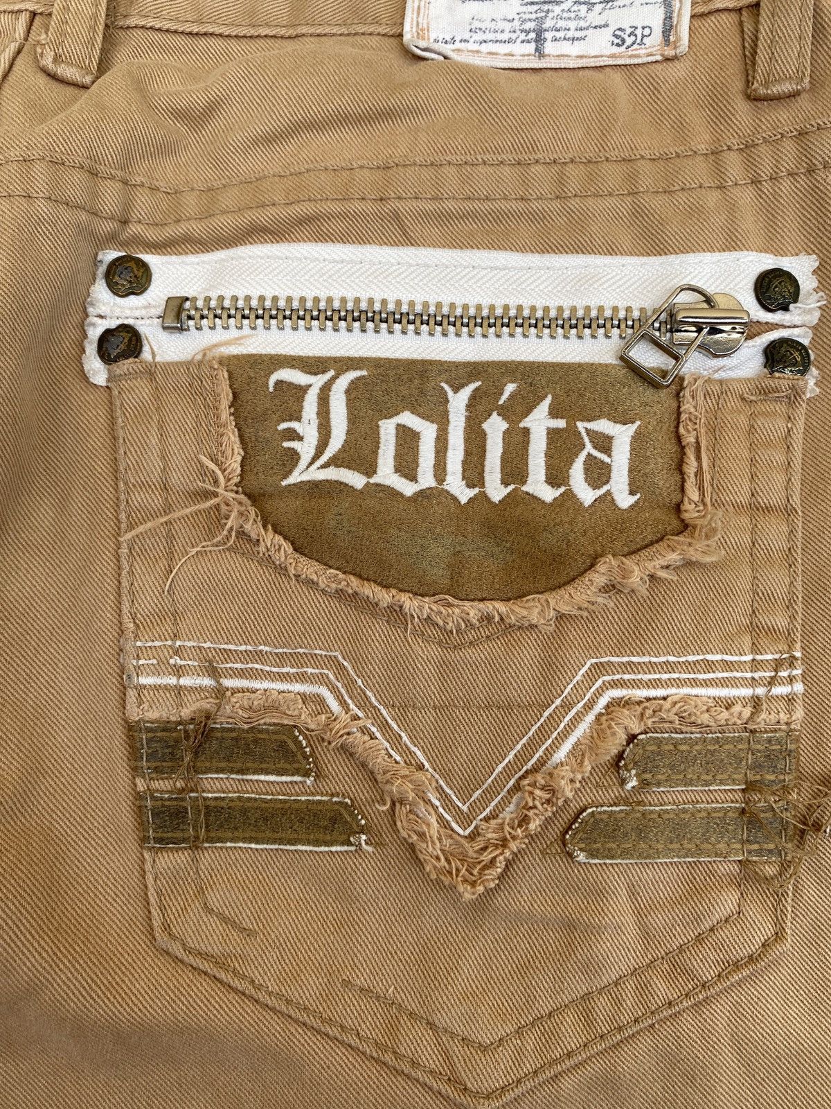 If Six Was Nine Lolita Distressed Flared Jeans Size US 34 / EU 50 - 6 Thumbnail