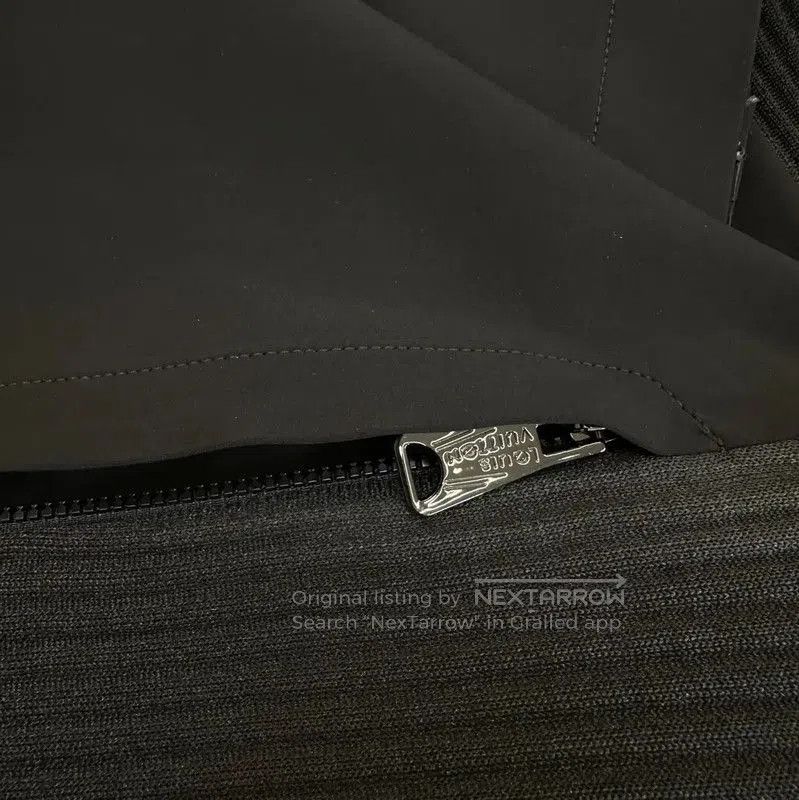 Louis Vuitton Louis Vuitton Black Nylon Logo Casual Pants . Size 22" - 6 Thumbnail