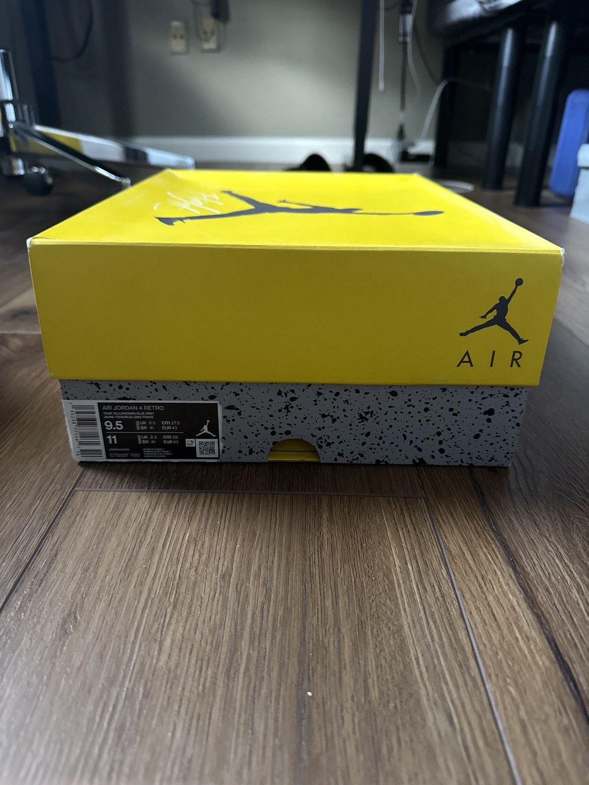 Nike Jordan 4 lighting Size US 9.5 / EU 42-43 - 7 Thumbnail