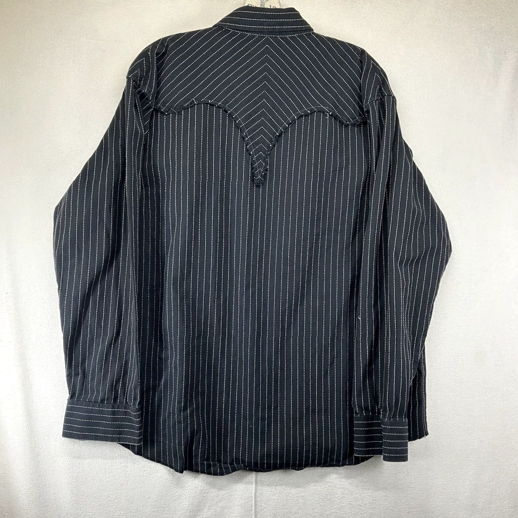 Vintage VINTAGE Mens Pearl Snap Western Shirt Large Tony Hawk y2k Style Black White Stitching Size US L / EU 52-54 / 3 - 2 Thumbnail