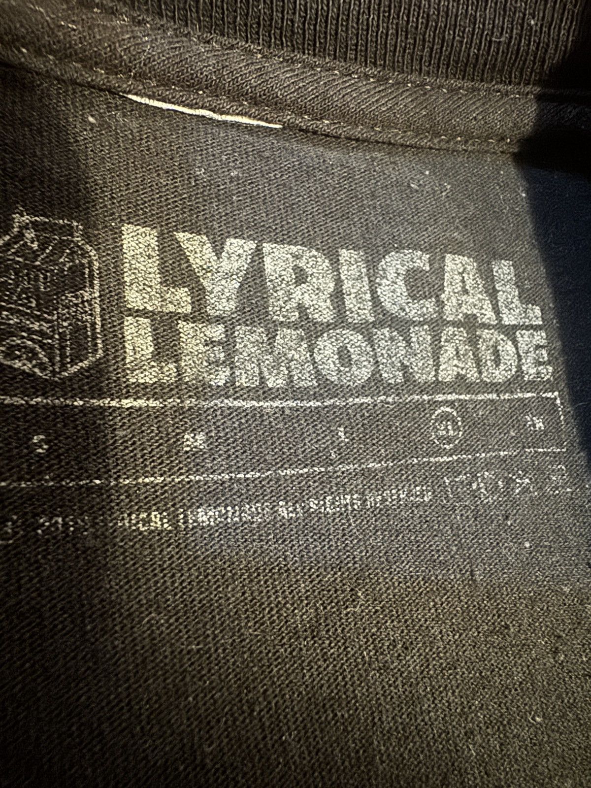 Lyrical Lemonade Lyrical Lemonade Ski Mask The Slump God Lemon Man Tee Size US XL / EU 56 / 4 - 4 Thumbnail