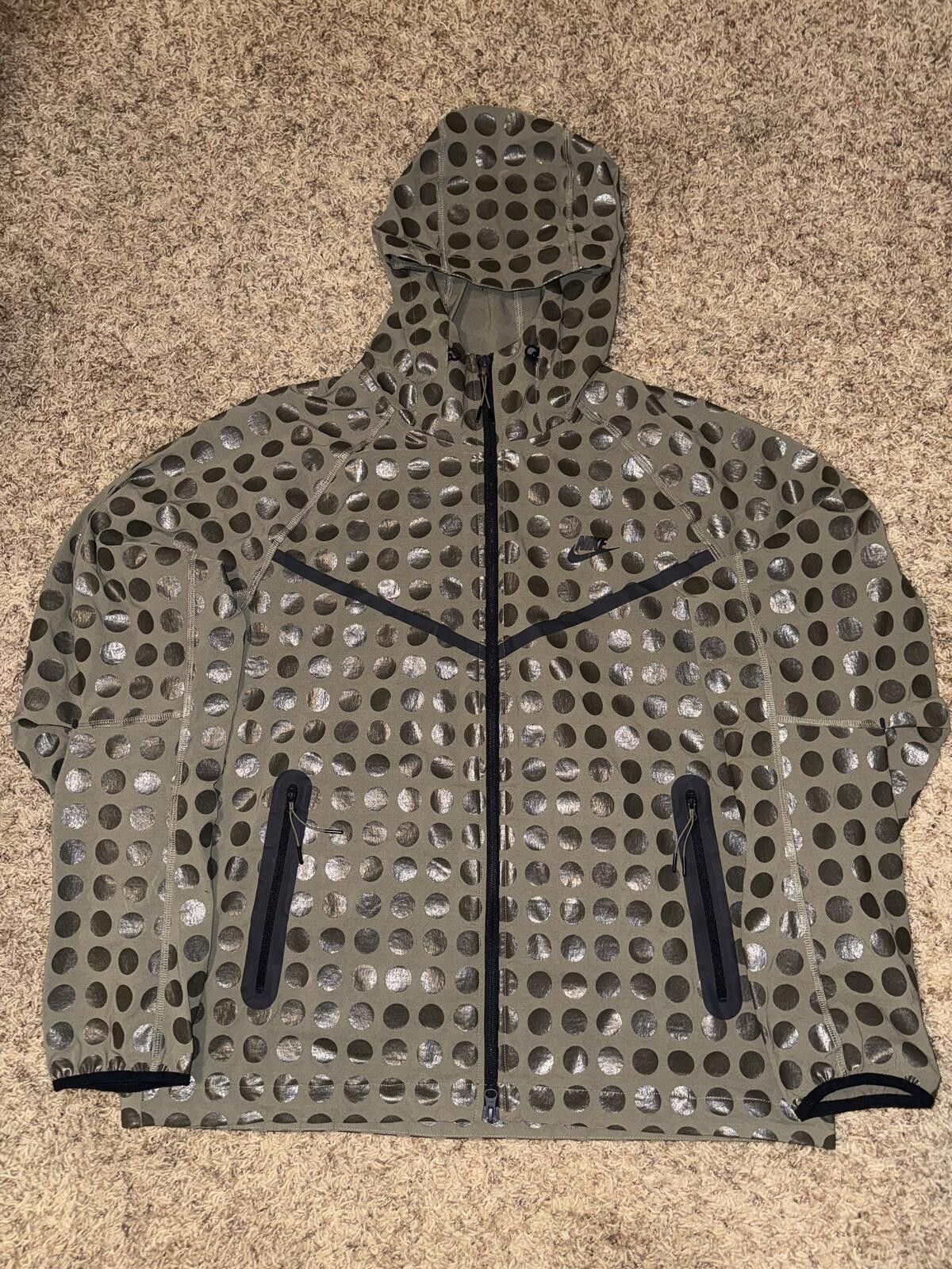 Nike Unrelease Nike Men’s Polka Dot Tech Pack Woven Jacket Sample Size US M / EU 48-50 / 2 - 1 Thumbnail