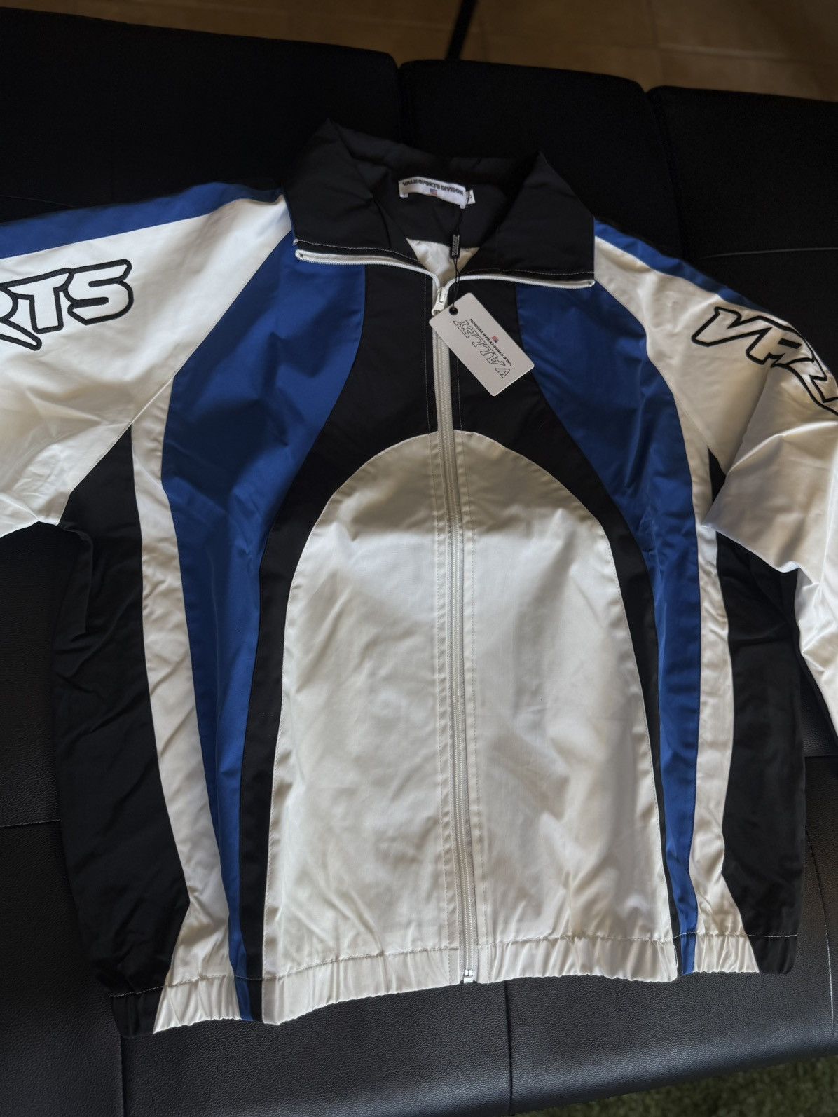 Vale Valley Blue White Track Jacket Size Large (NEW) Size US L / EU 52-54 / 3 - 3 Thumbnail
