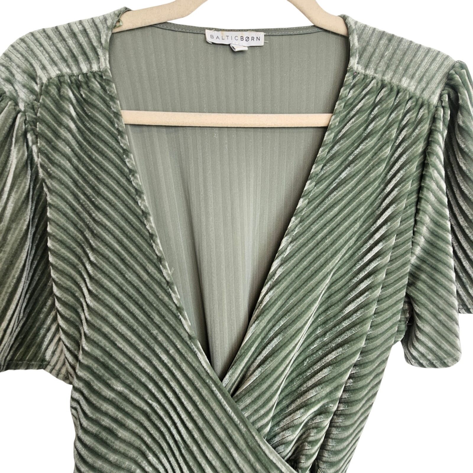 Born Baltic Born Womens Andi Ribbed Velvet Wrap Dress Sz L Green Size L / US 10 / IT 46 - 3 Thumbnail