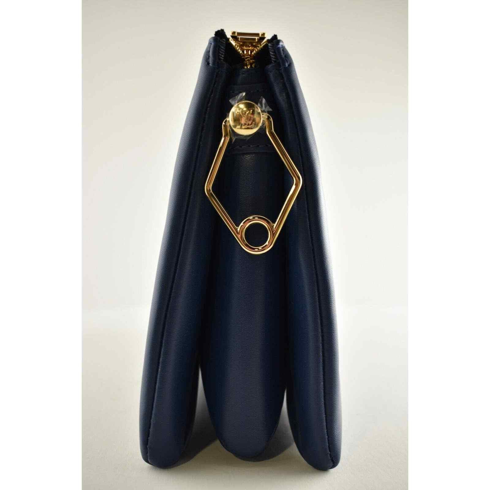 Louis Vuitton Louis Vuitton Coussin Gold Chain Shoulder Crossbody Bag Size ONE SIZE - 6 Thumbnail