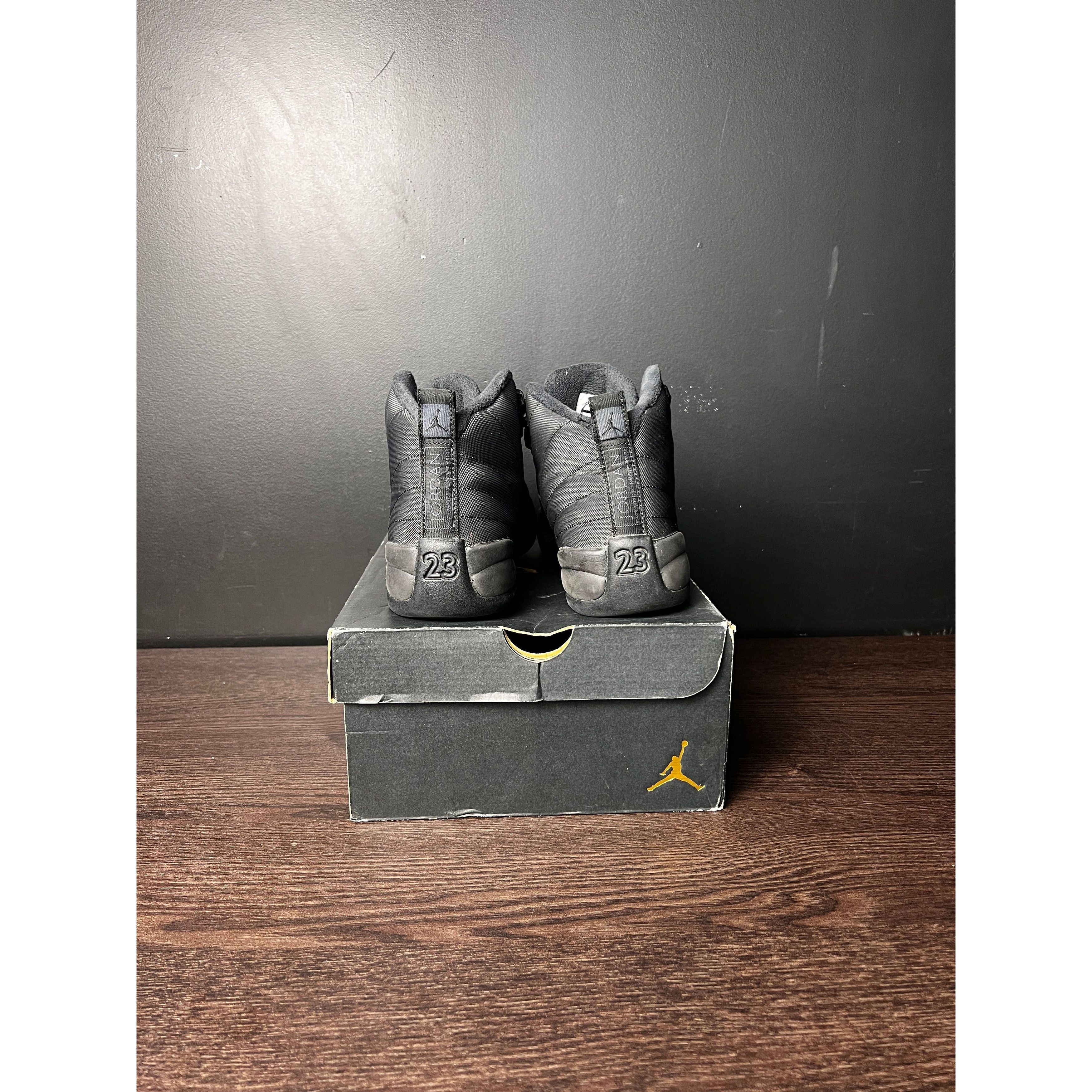 Jordan Brand Air Jordan 12 Retro "Winter Black" (GS) **PRE-OWNED** - Size 6 Size US 6 / EU 39 - 4 Thumbnail