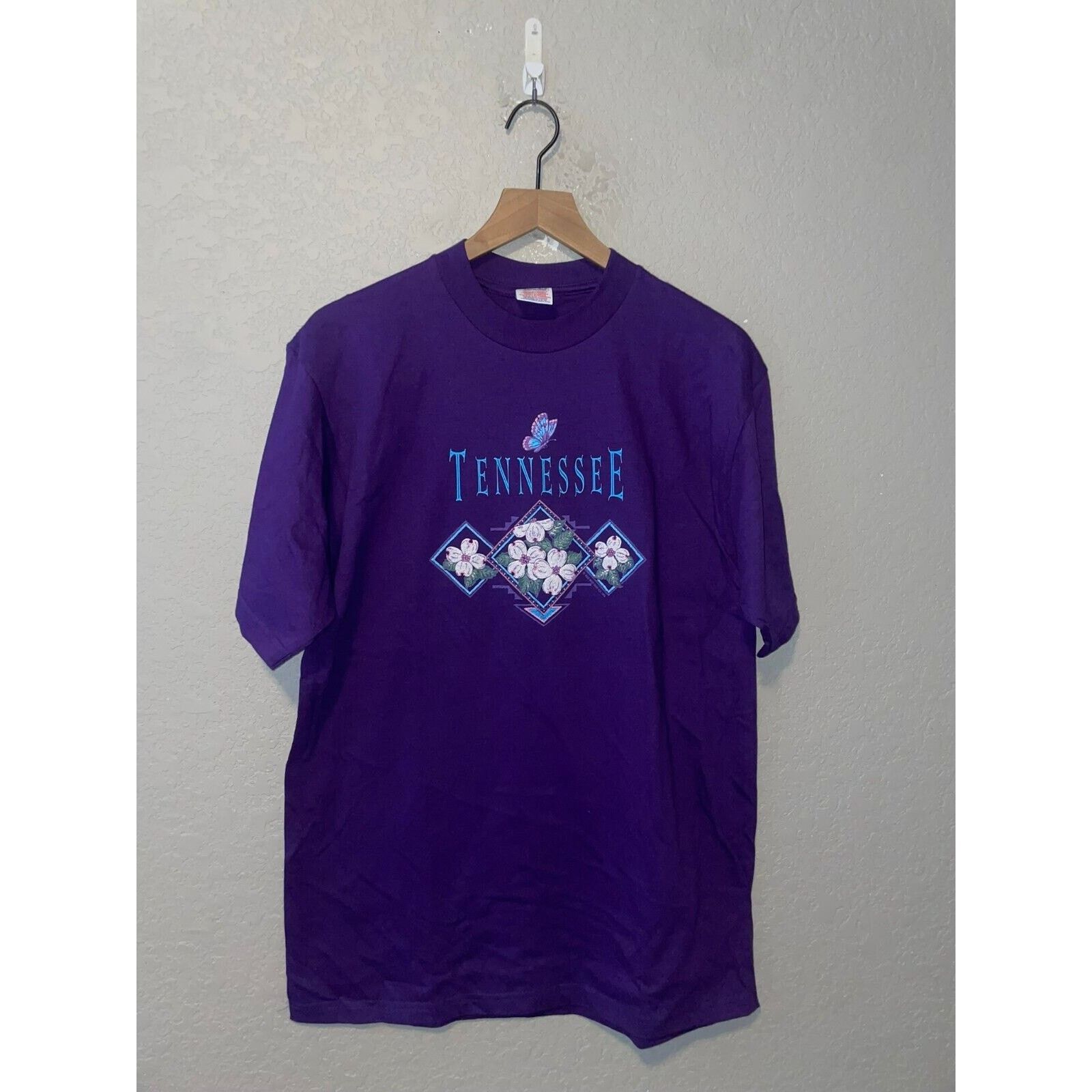 Jerzees Vintage Tennessee Shirt Flowers Purple Graphic Tee 90s VTG L Size US L / EU 52-54 / 3 - 1 Thumbnail