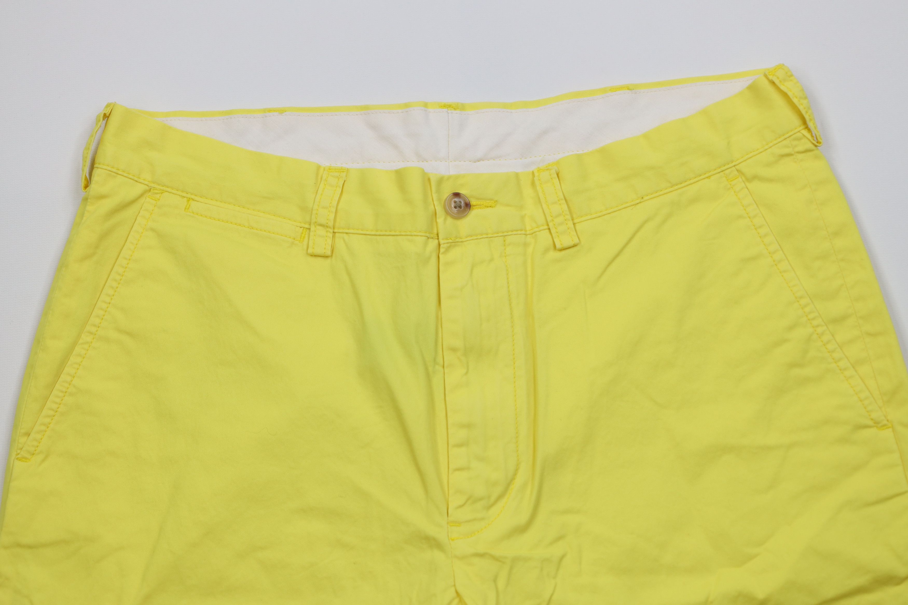 Ralph Lauren Vintage 90s Ralph Lauren Above Knee Chino Golf Shorts Yellow Size US 30 / EU 46 - 2 Thumbnail