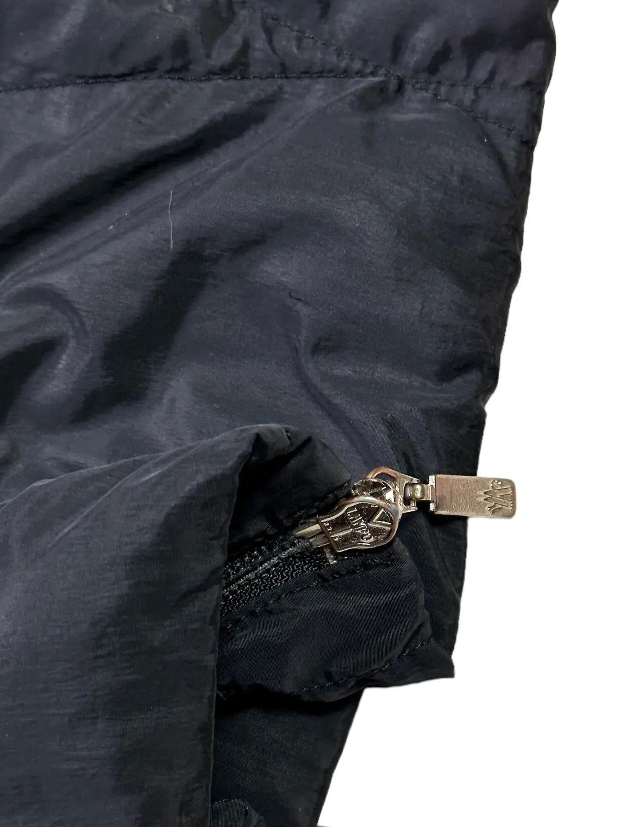 Moncler Moncler Quilted insulated jacket Size M / US 6-8 / IT 42-44 - 7 Thumbnail