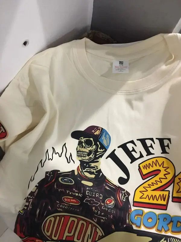 VIBE Vintage Skull Print T-Shirt Retro Hip Hop y2k Size US L / EU 52-54 / 3 - 7 Thumbnail