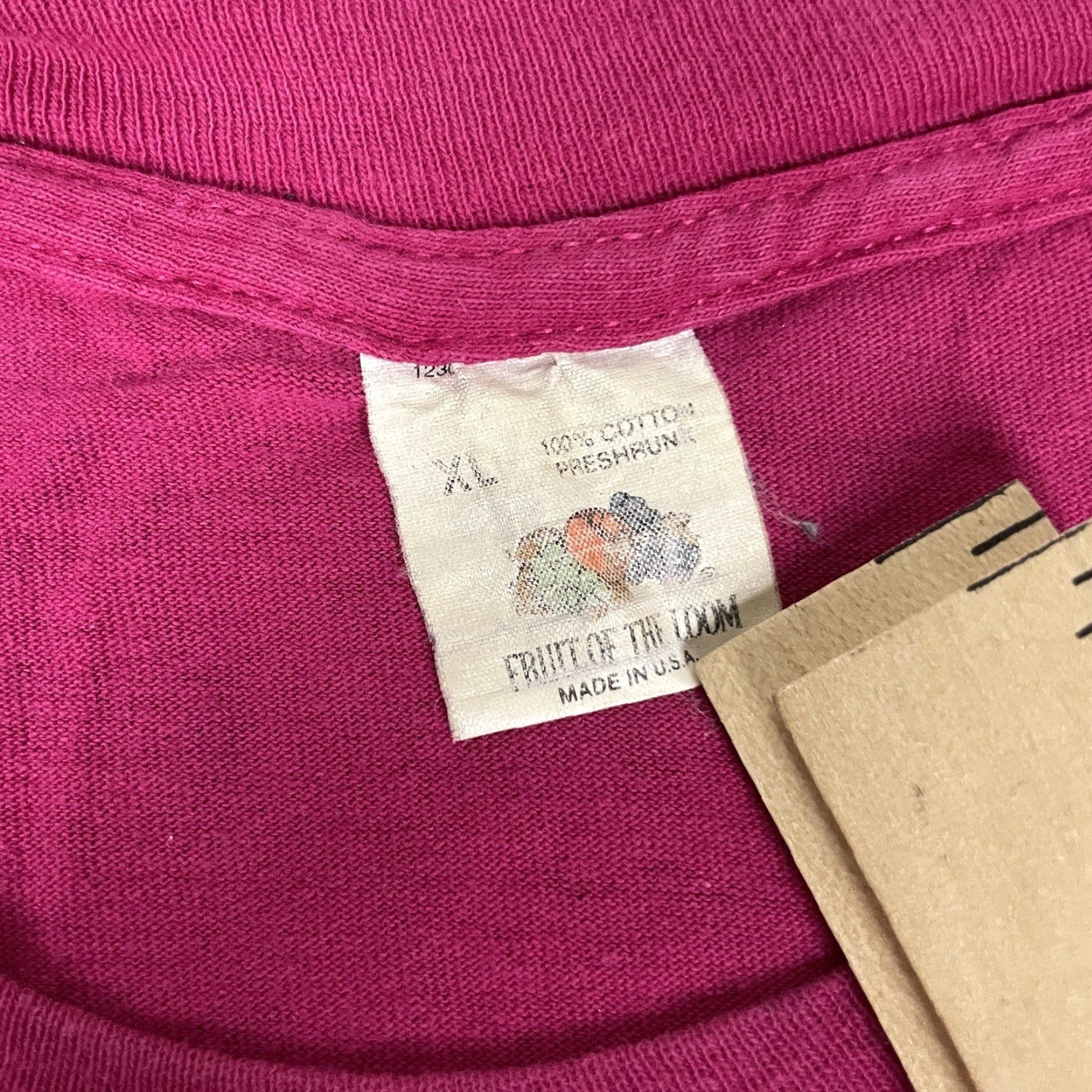 Fruit Of The Loom VINTAGE Fruit Of The Loom Tshirt Adult XL Pink Blank Single Stitch Pocket 80s USA Shirt Mens T-Shirt Size US XL / EU 56 / 4 - 3 Thumbnail