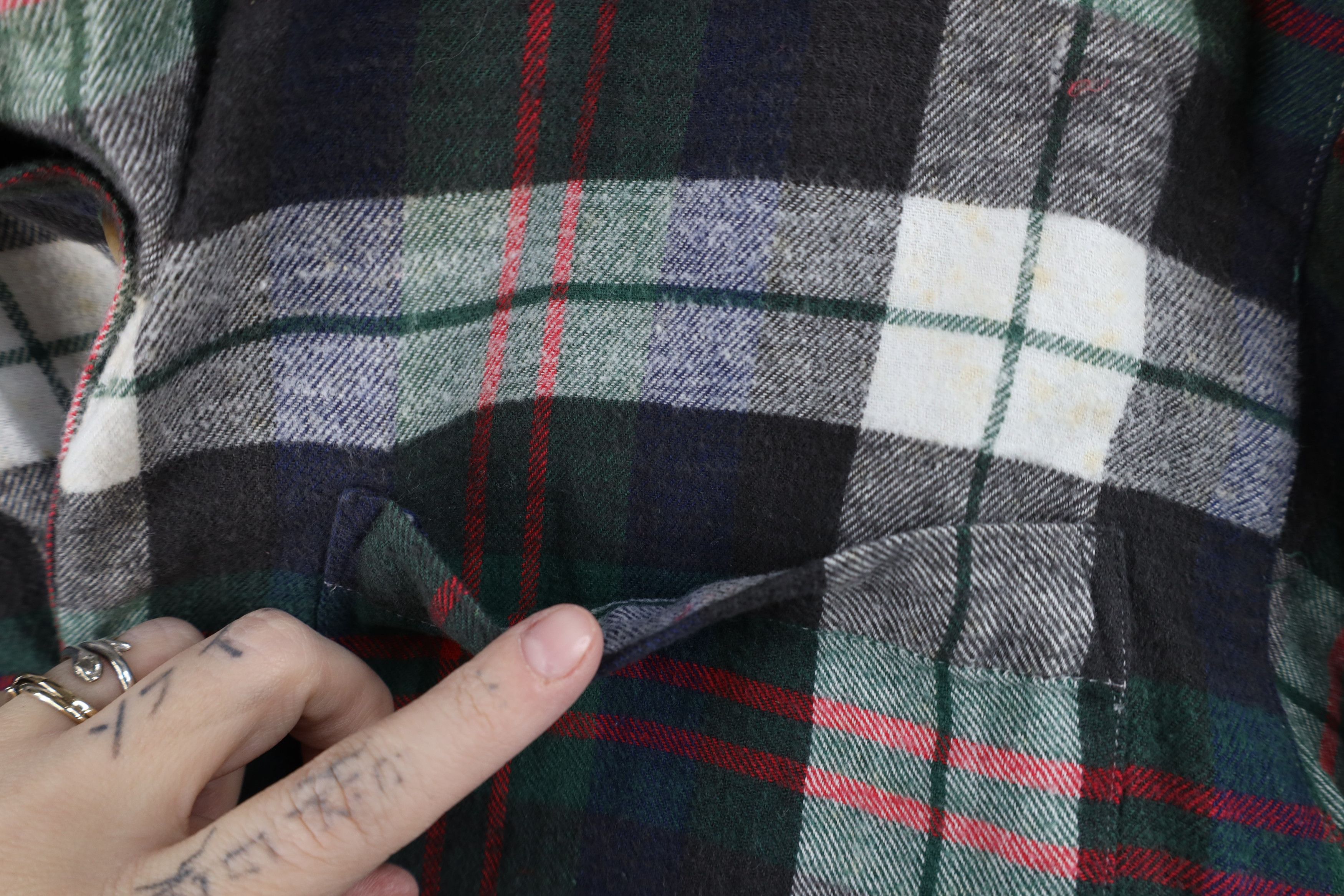 Vintage Vintage 90s Streetwear Flannel Collared Button Shirt Size L / US 10 / IT 46 - 4 Thumbnail