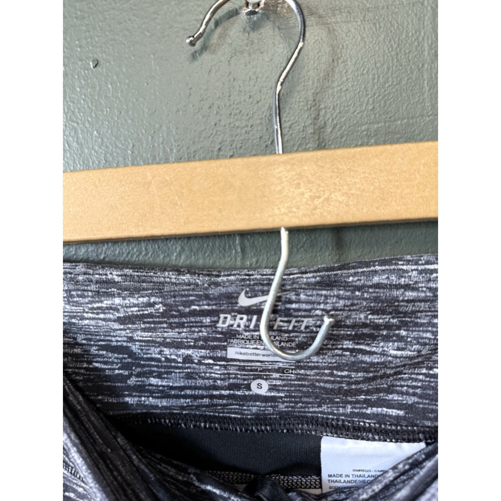 Nike Nike Womens Leggings Cropped Athletic Drawstring Small Gray Activewear Size 28" / US 6 / IT 42 - 3 Thumbnail