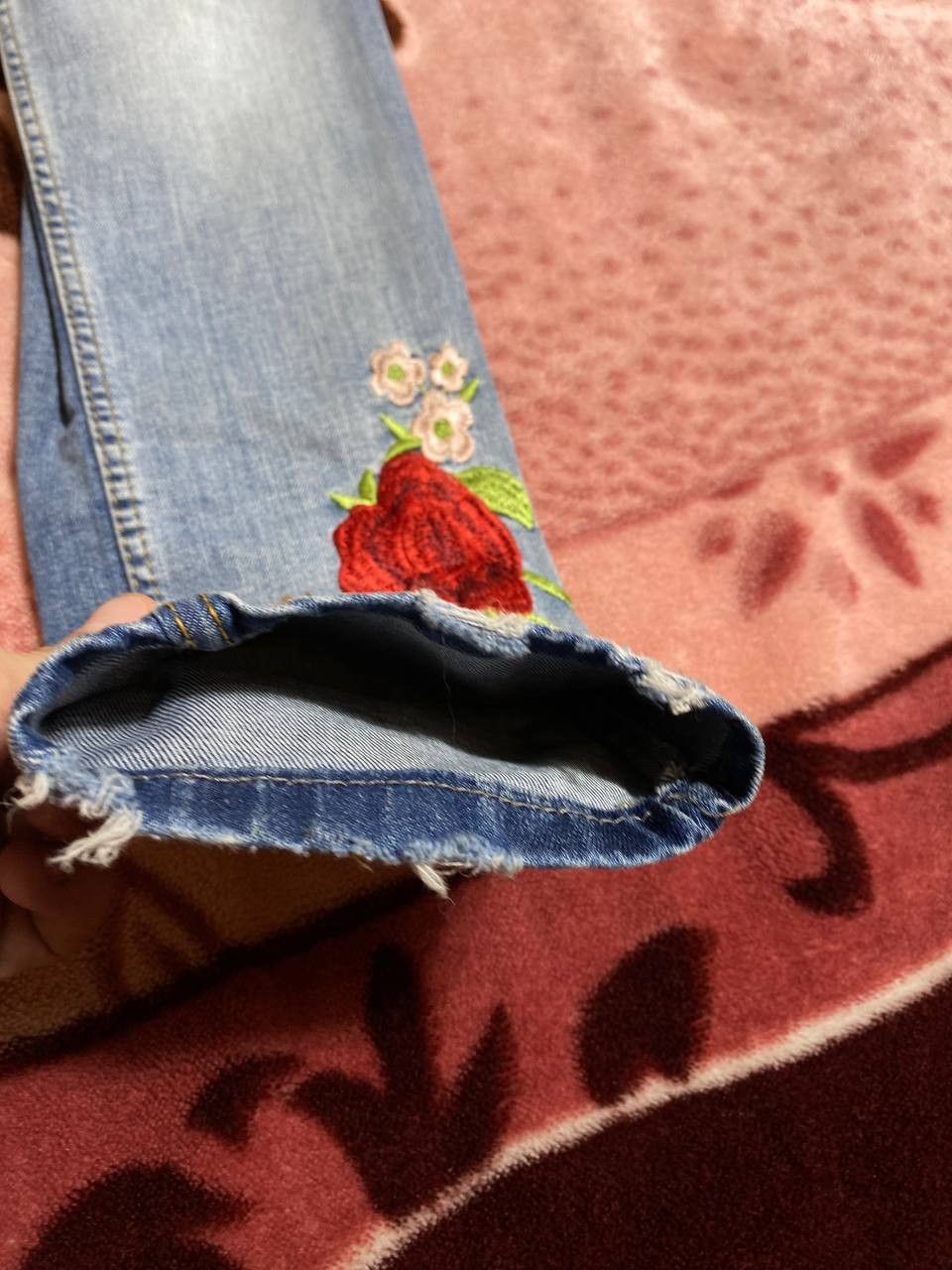 Japanese Brand Dirty Painted Distressed Flower print Faded Baggy Jeans Y2K Size US 30 / EU 46 - 12 Thumbnail